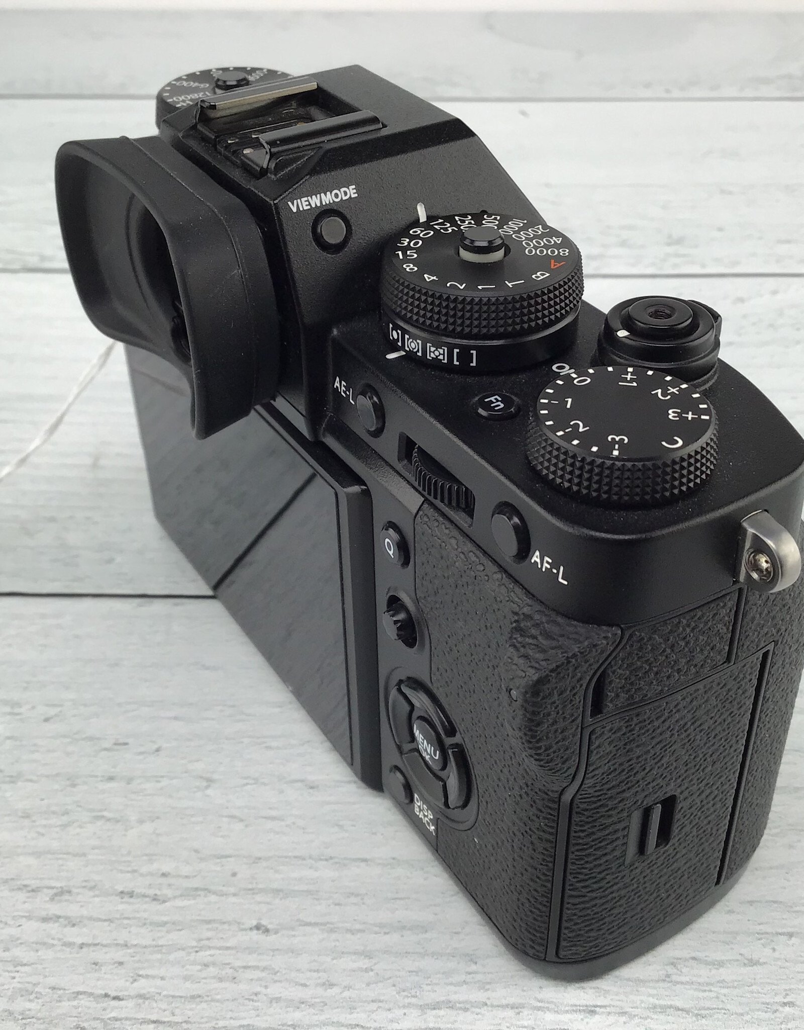 FUJI Fuji X-T3 Camera Body Black no Charger Used Good