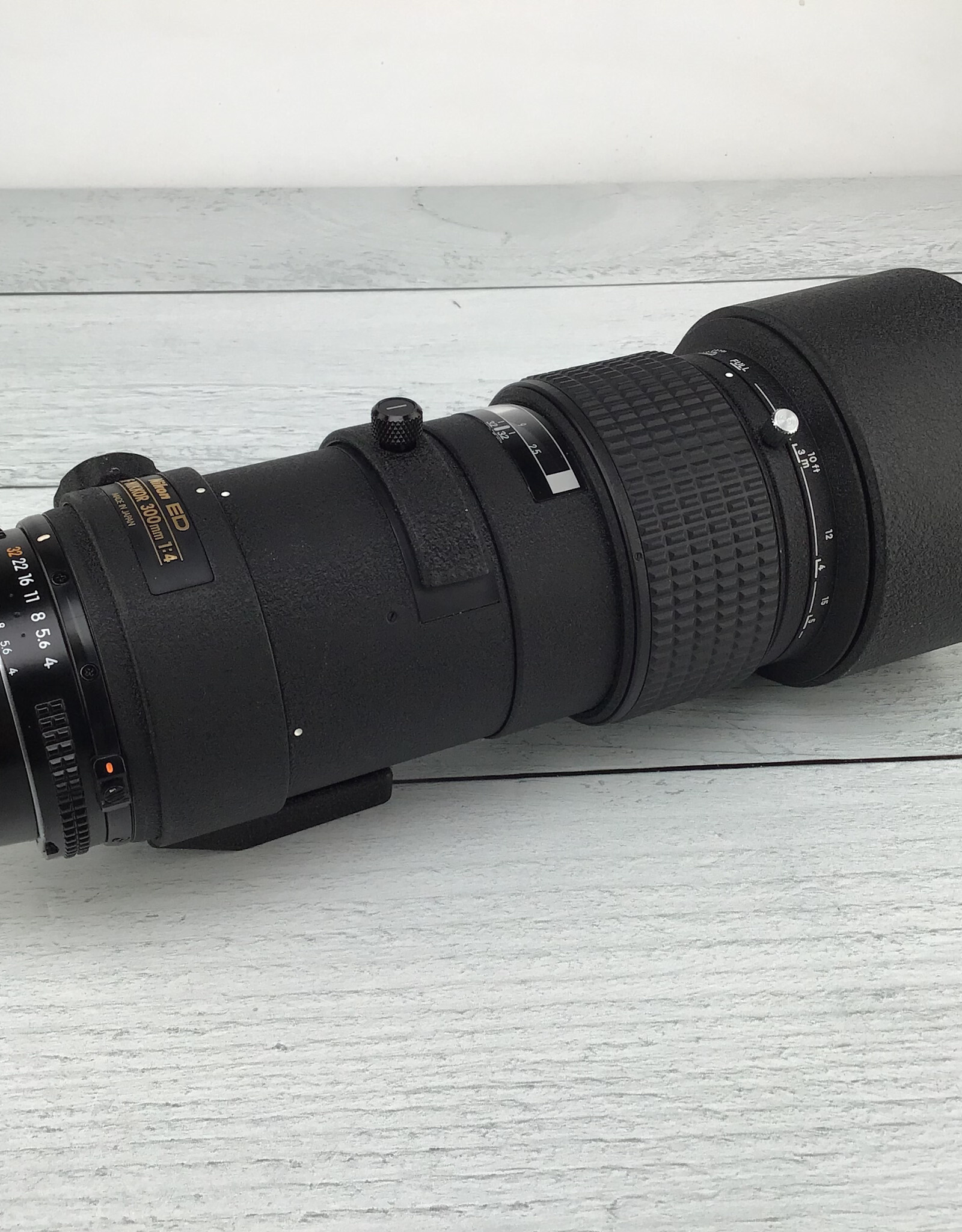 NIKON Nikon ED AF 300mm f4 Lens Used Fair