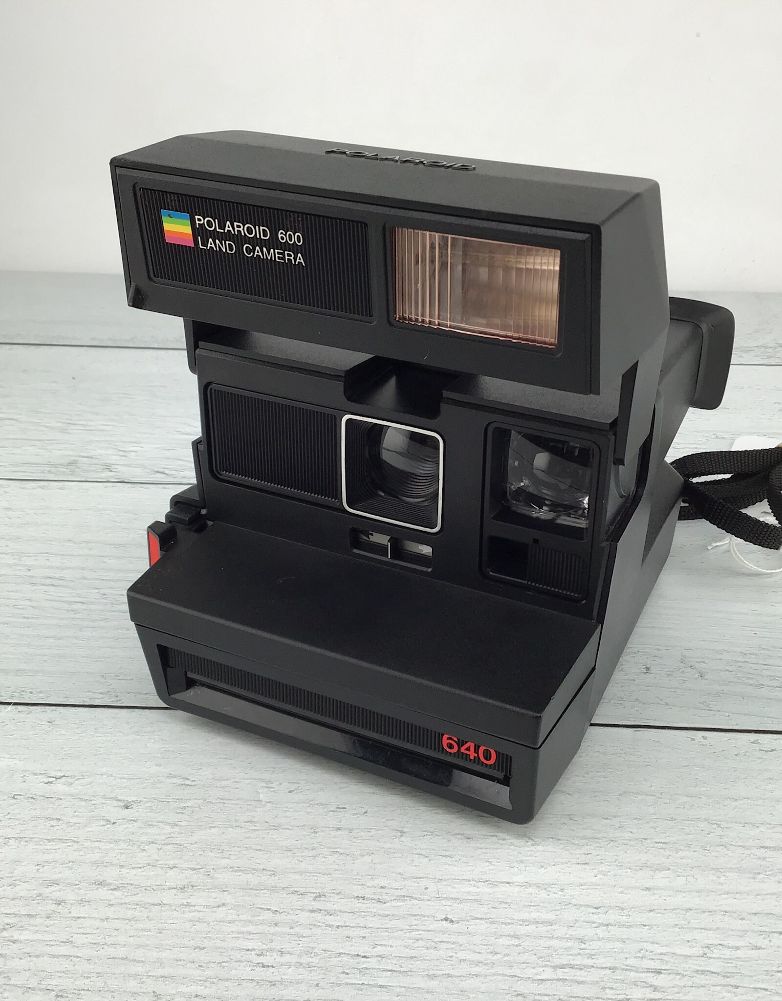 POLAROID Polaroid 640 Land Camera Used Good