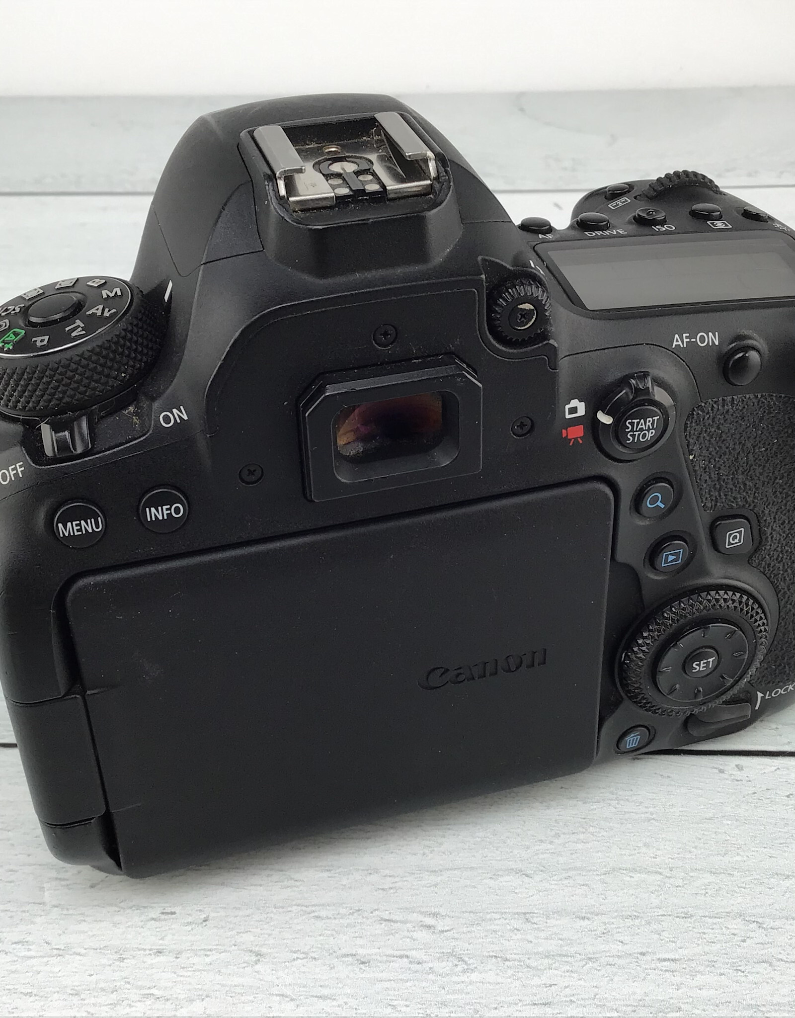 CANON Canon EOS 6D Mark II Camera Body No Charger Used Fair