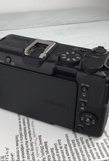 CANON Canon EOS R50V Camera Body in Box Used Good