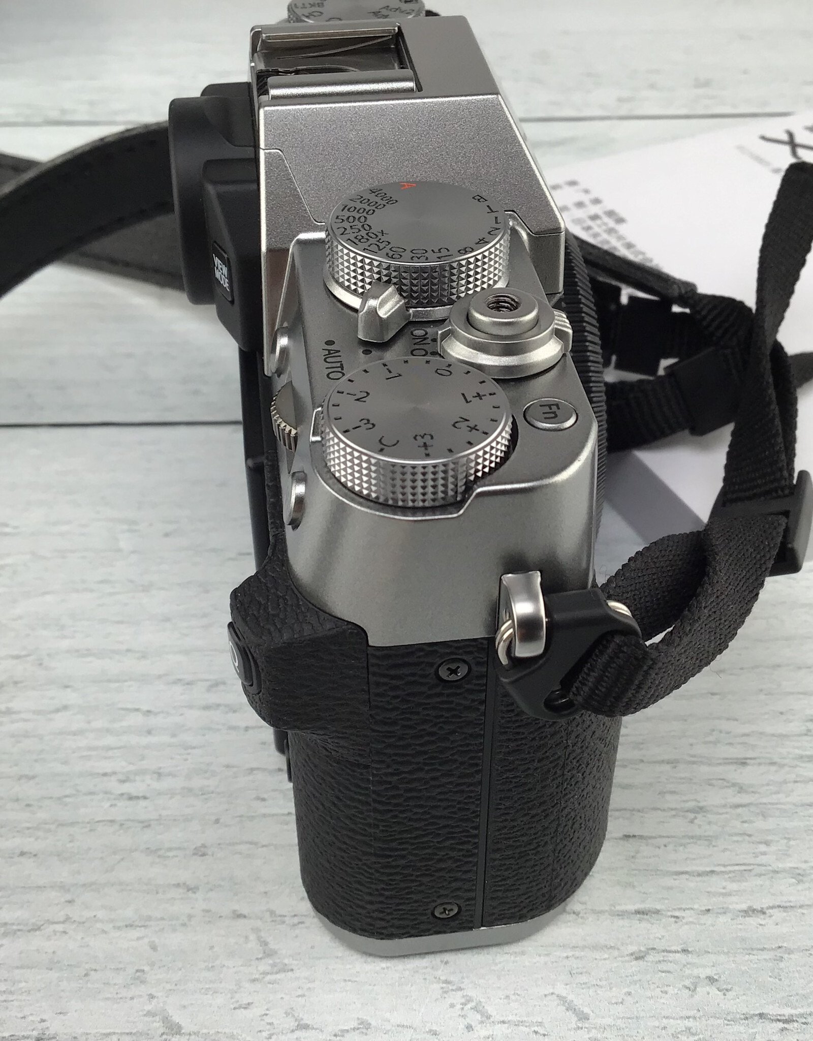 FUJI Fuji X-T30 II Camera Kit w/ XC 15-45mm in Box Used Good