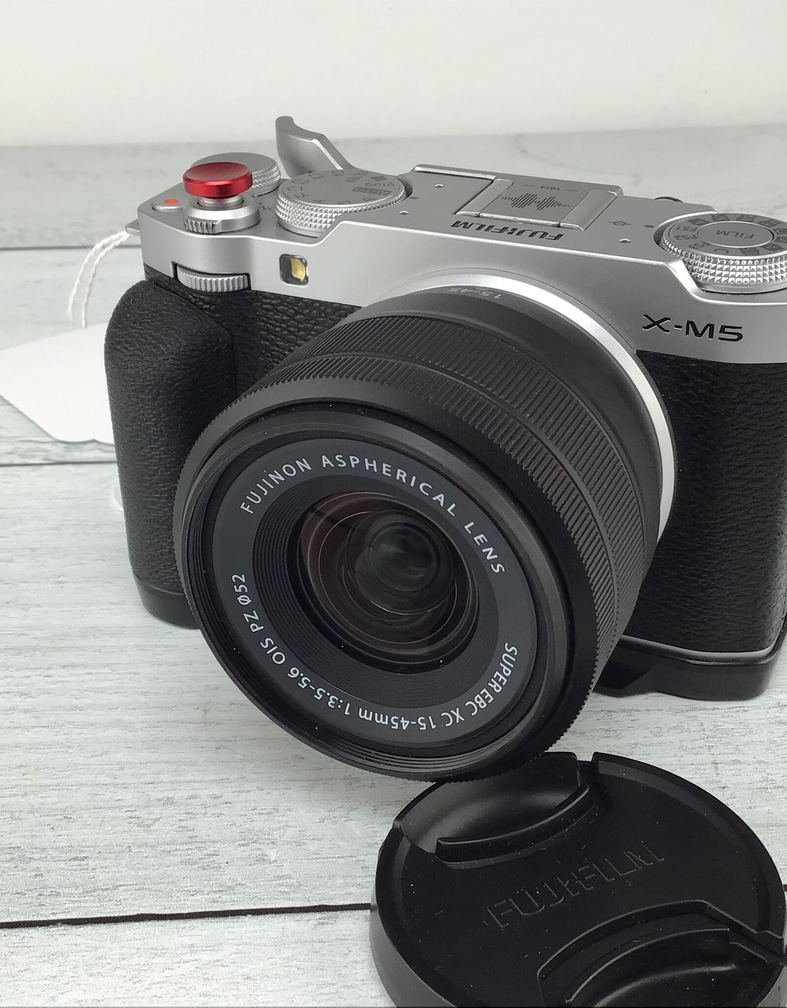 FUJI Fuji X-M5 Silver Camera w/ 15-45mm, SmallRig Grip Used Good