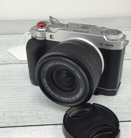 FUJI Fuji X-M5 Silver Camera w/ 15-45mm, SmallRig Grip Used Good