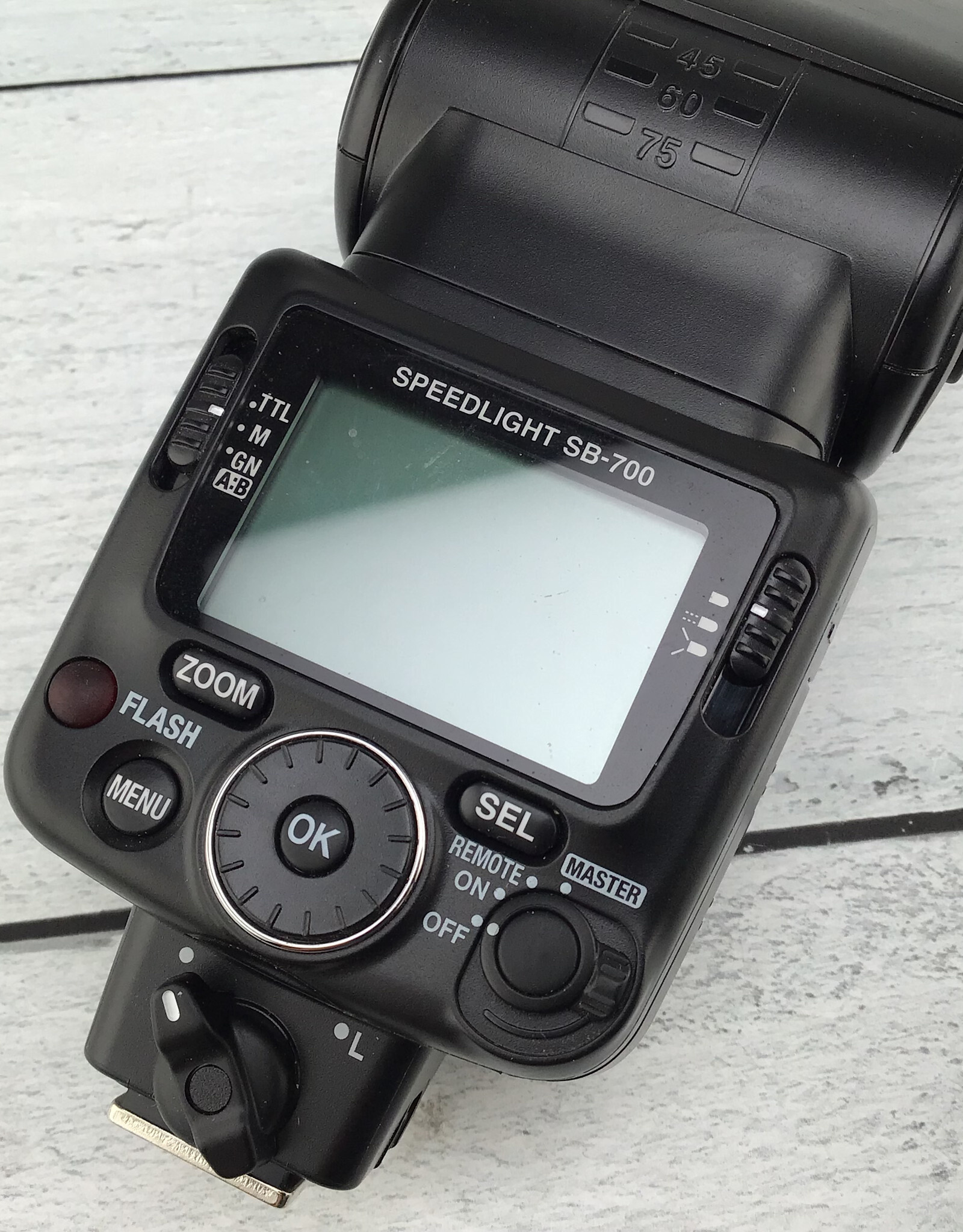 NIKON Nikon Speedlight SB-700 Flash Used Fair