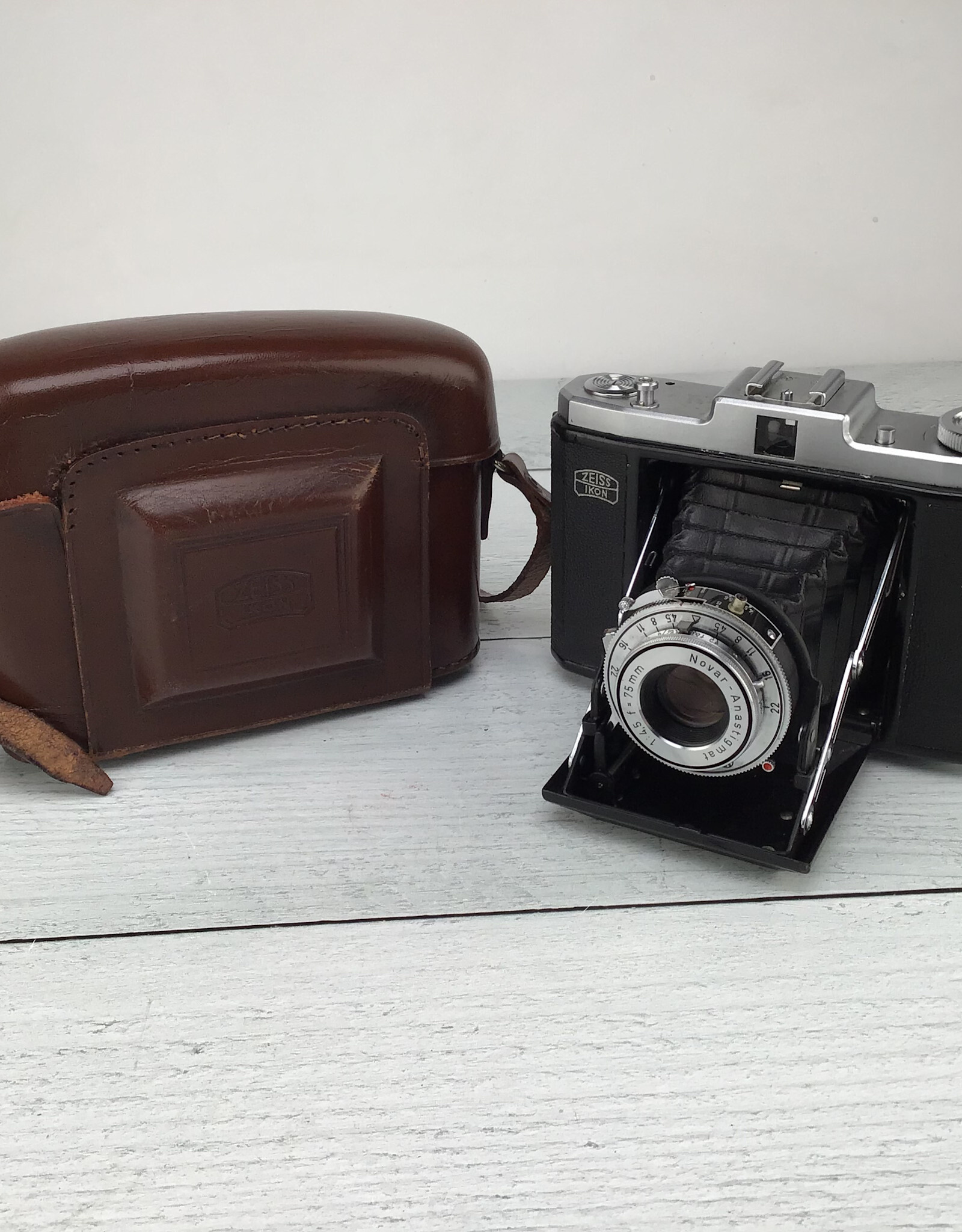 ZEISS Zeiss Ikon Nettar 518/16 Camera Used Fair