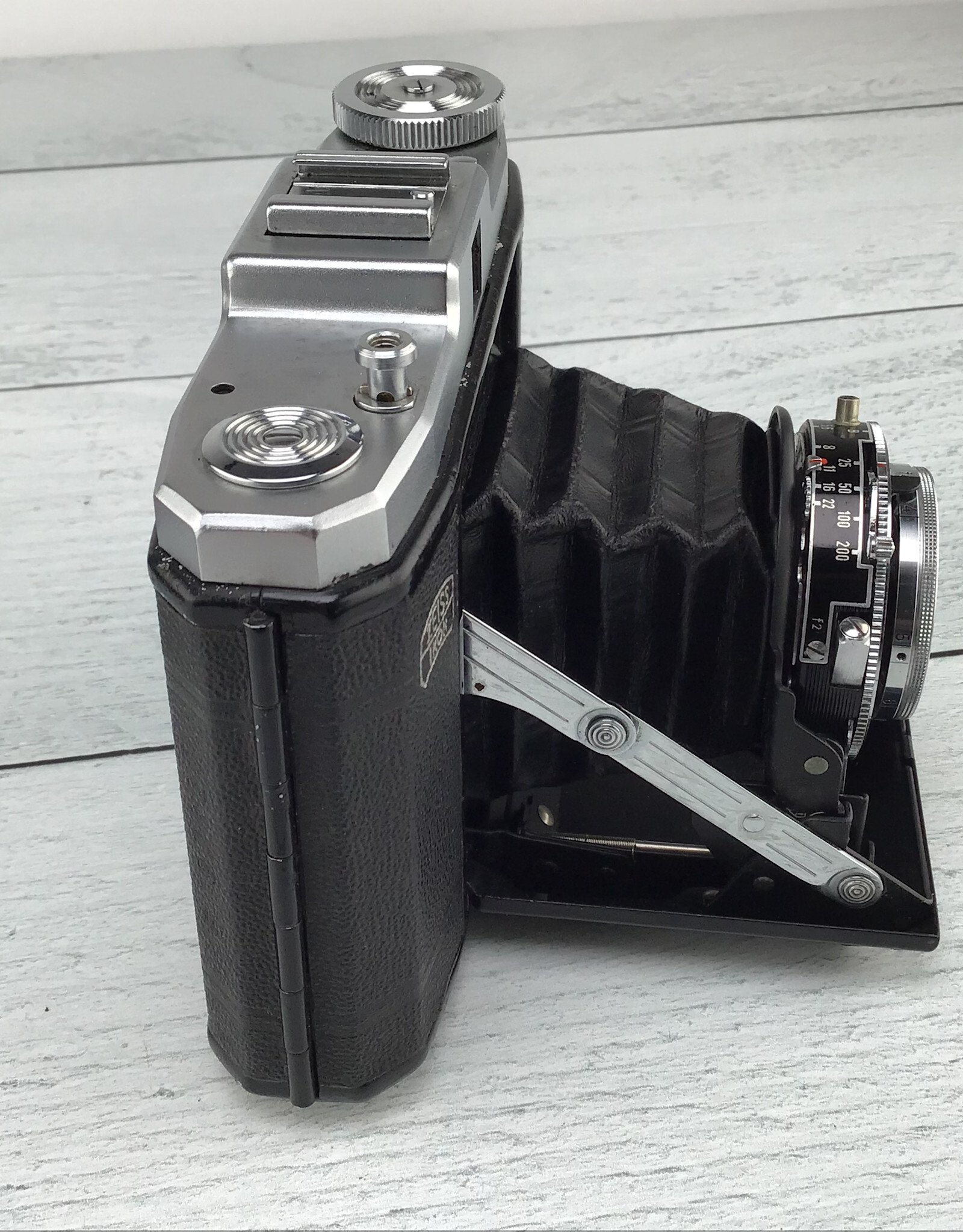 ZEISS Zeiss Ikon Nettar 518/16 Camera Used Fair