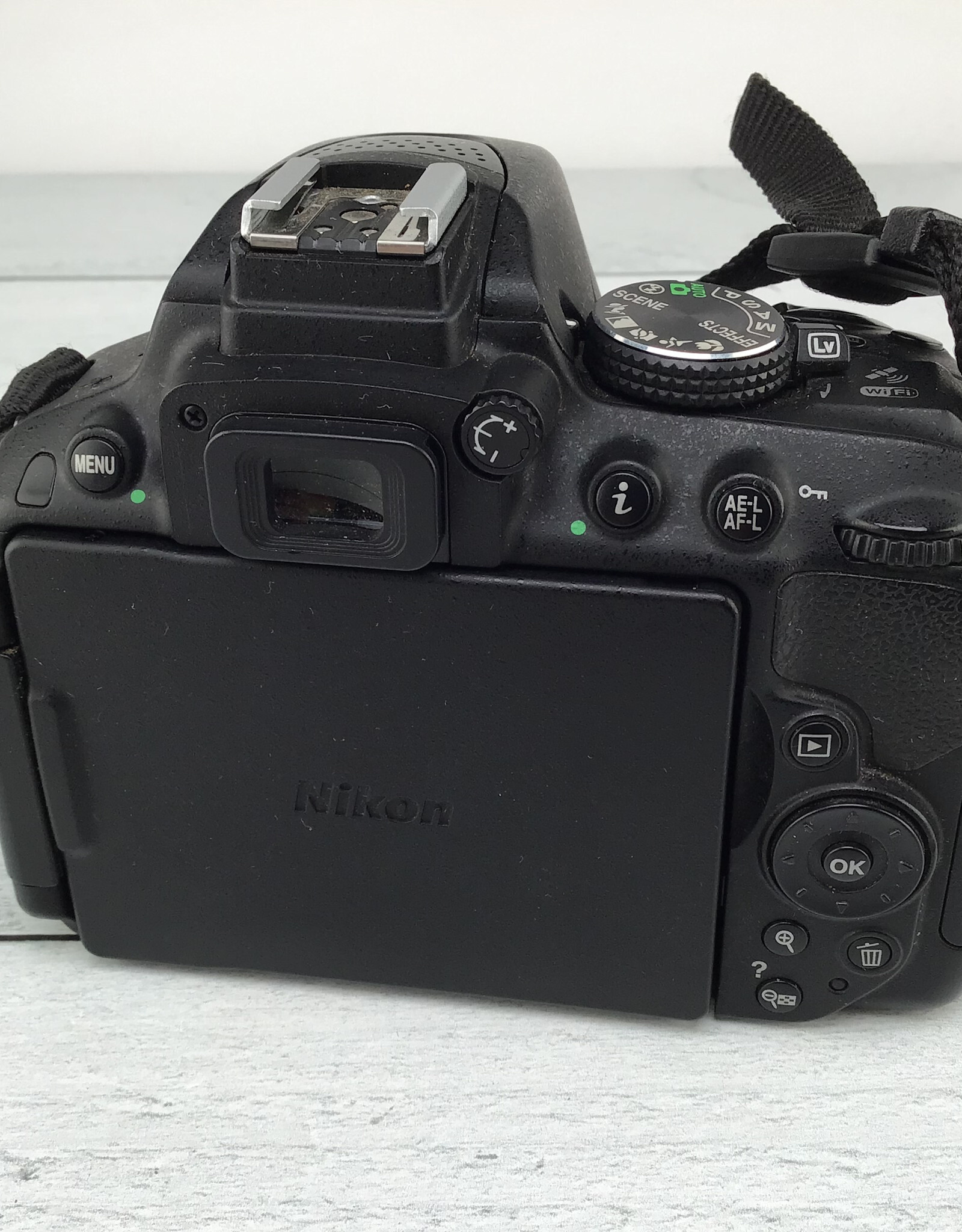 NIKON Nikon D5300 Camera Used Fair