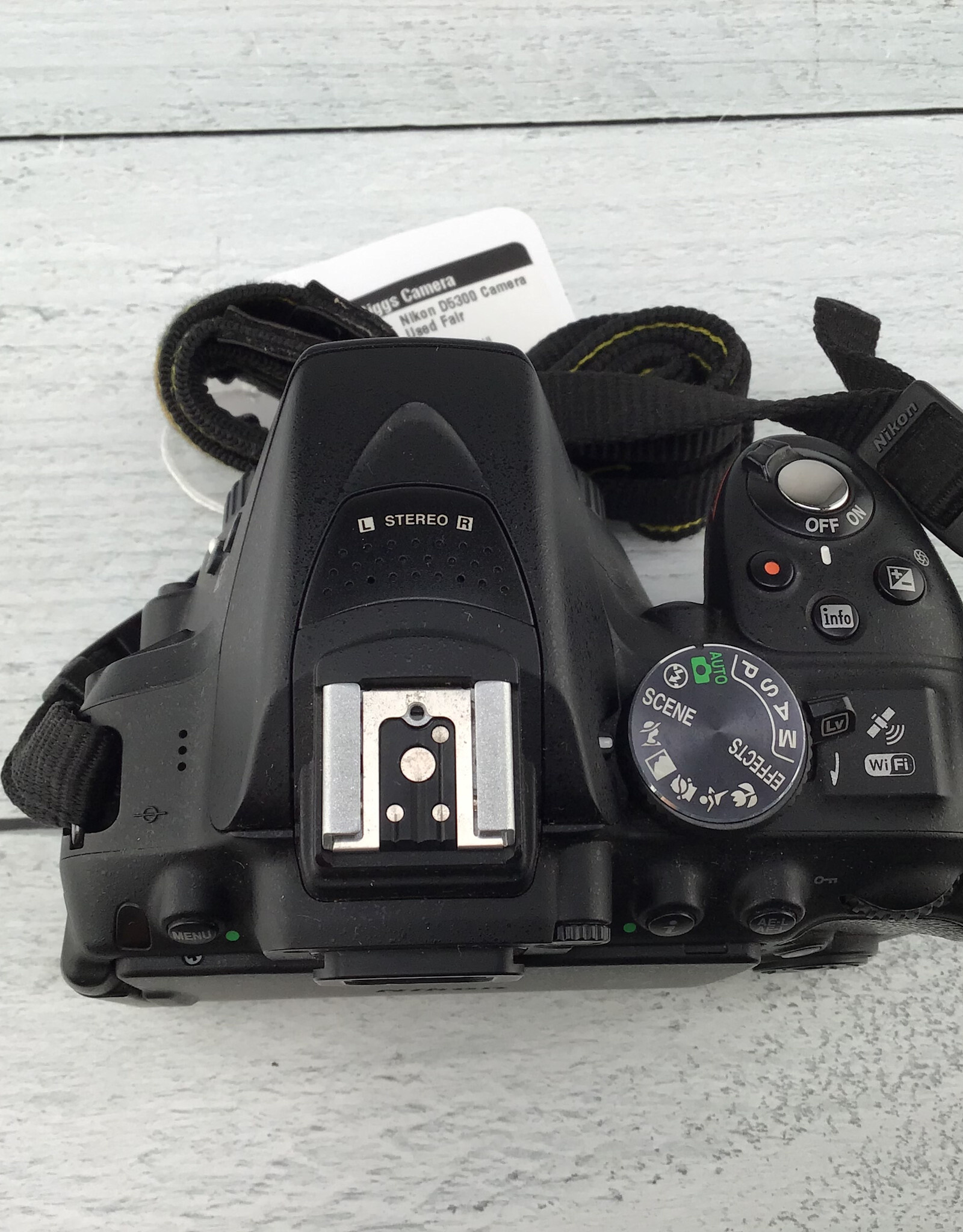 NIKON Nikon D5300 Camera Used Fair