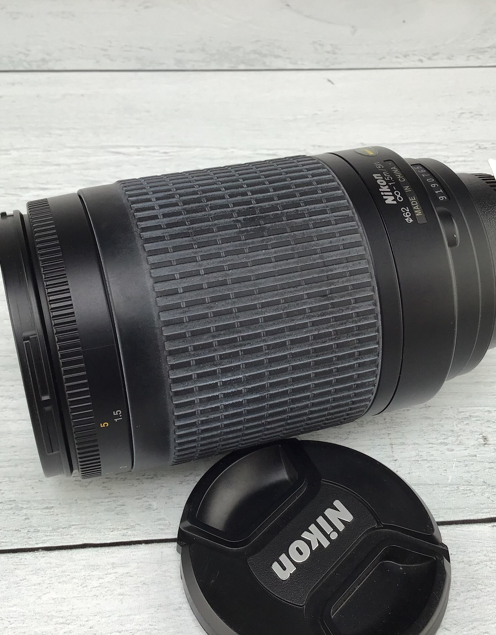 NIKON Nikon AF Nikkor 70-300mm f4-5.6G Lens Used Fair
