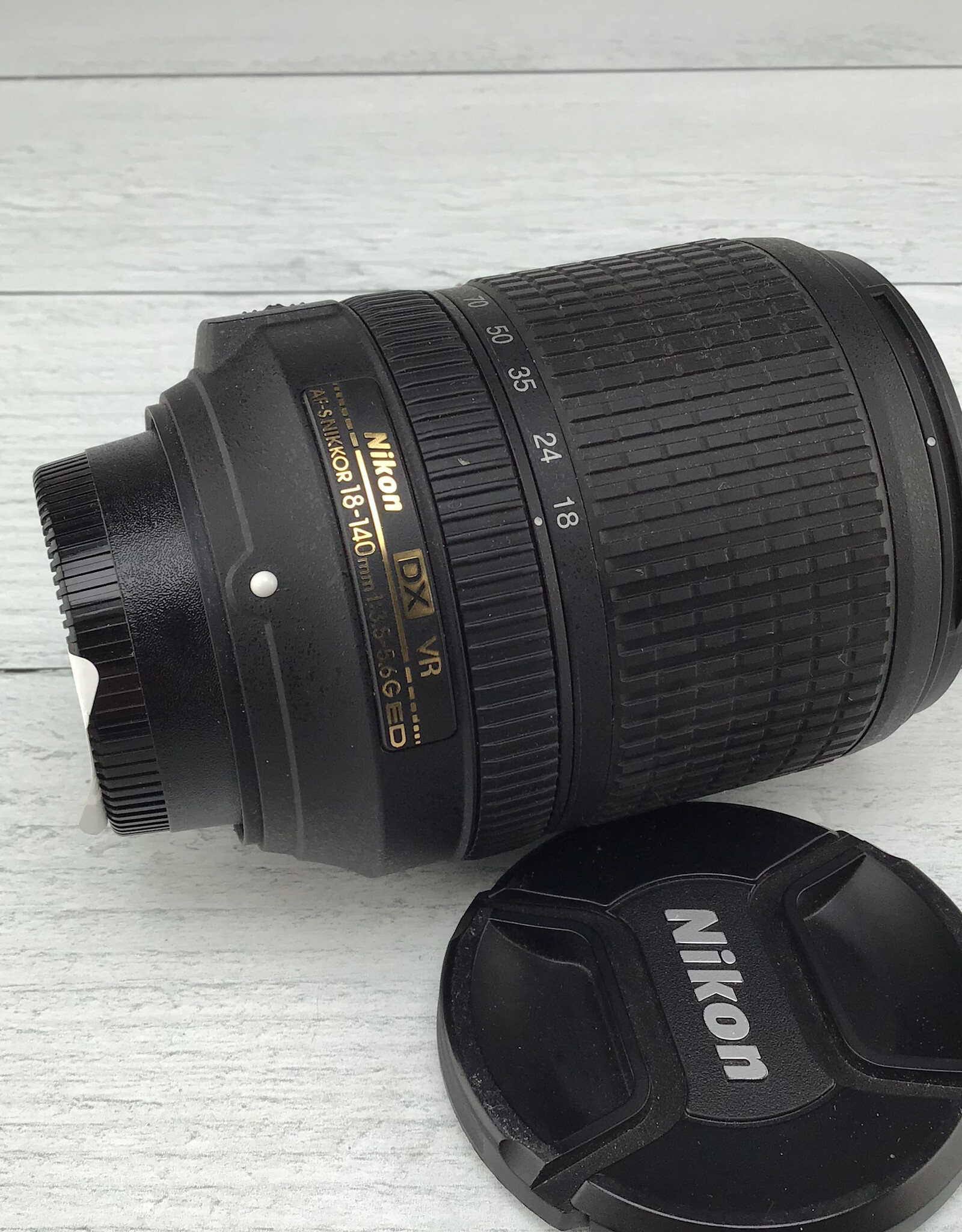 NIKON Nikon AF-S DX Nikkor 18-140mm f3.5-5.6 G VR Lens Used Good