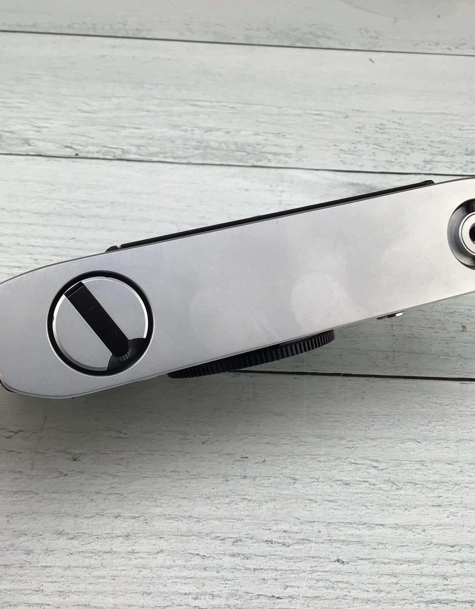 Leica Leica M5 3 Lug Silver Camera Used Good