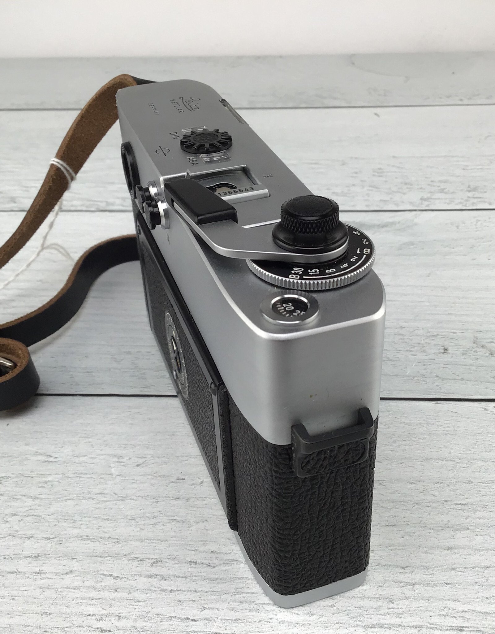 Leica Leica M5 3 Lug Silver Camera Used Good