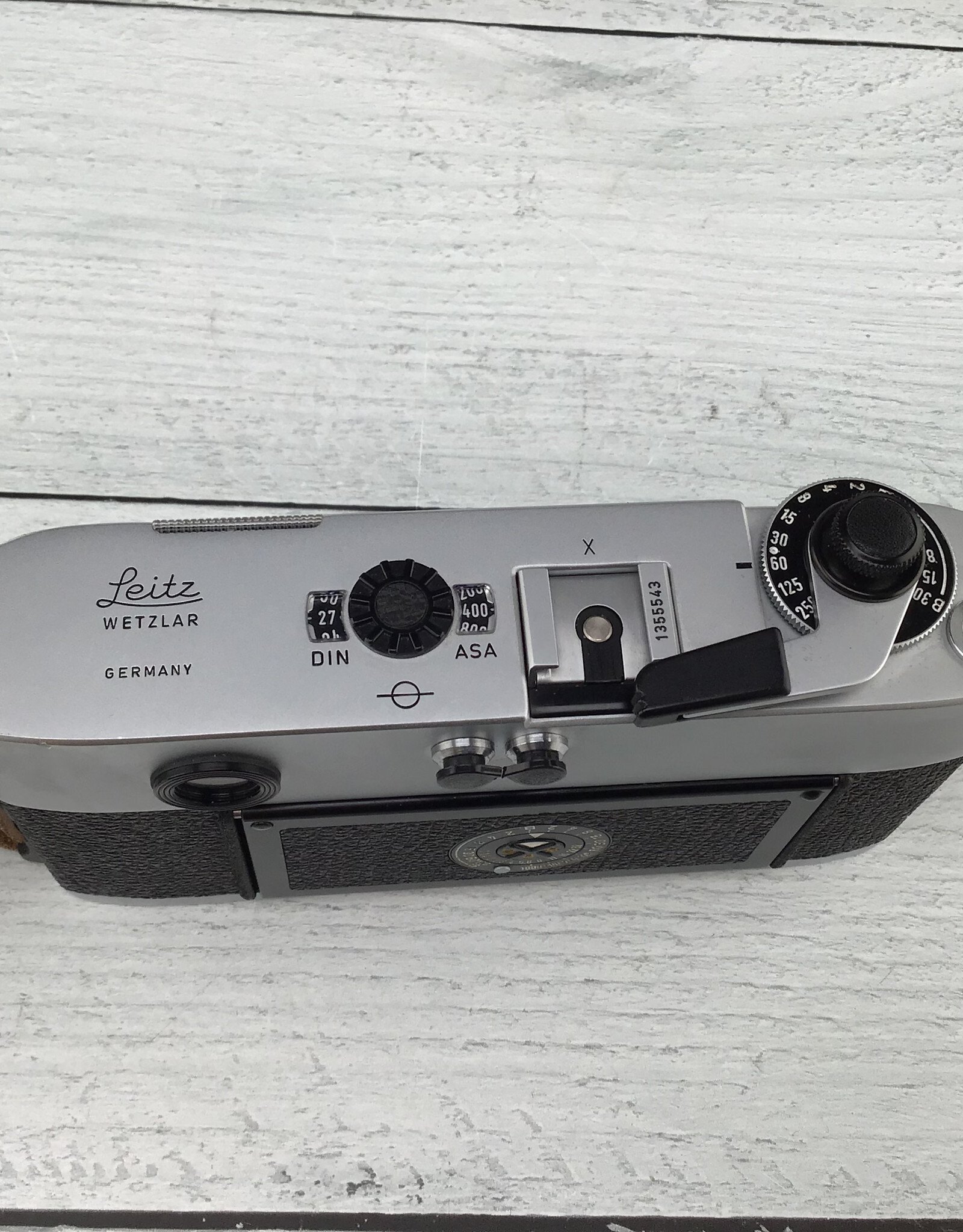 Leica Leica M5 3 Lug Silver Camera Used Good