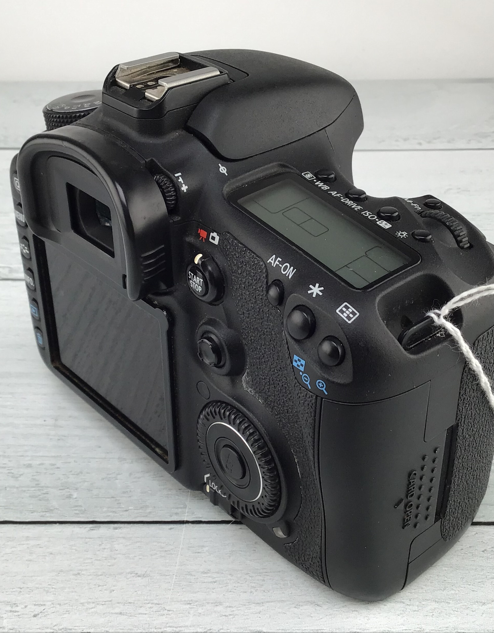 CANON Canon 7D Camera Body No Charger Used Fair