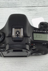 CANON Canon 7D Camera Body No Charger Used Fair