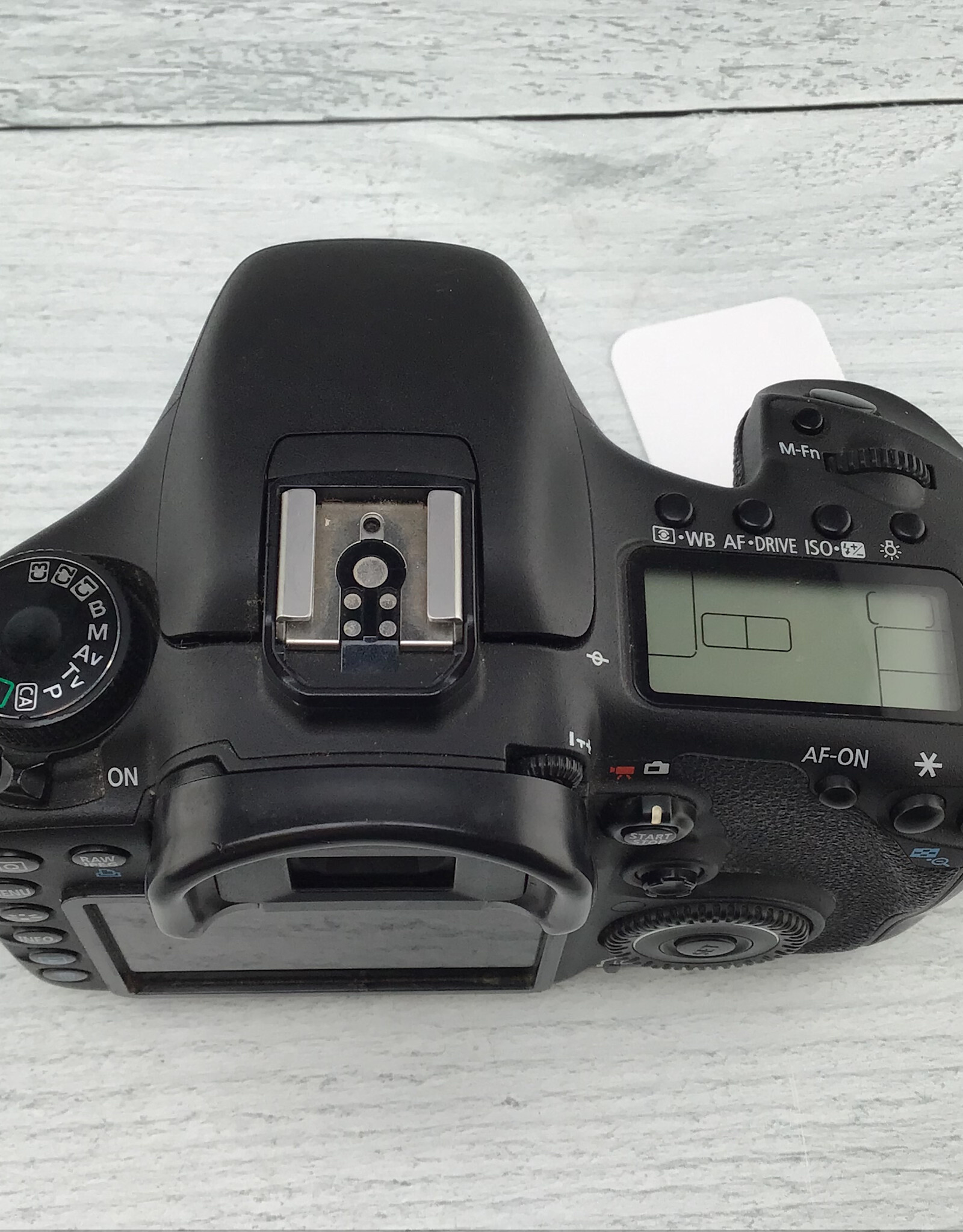 CANON Canon 7D Camera Body No Charger Used Fair