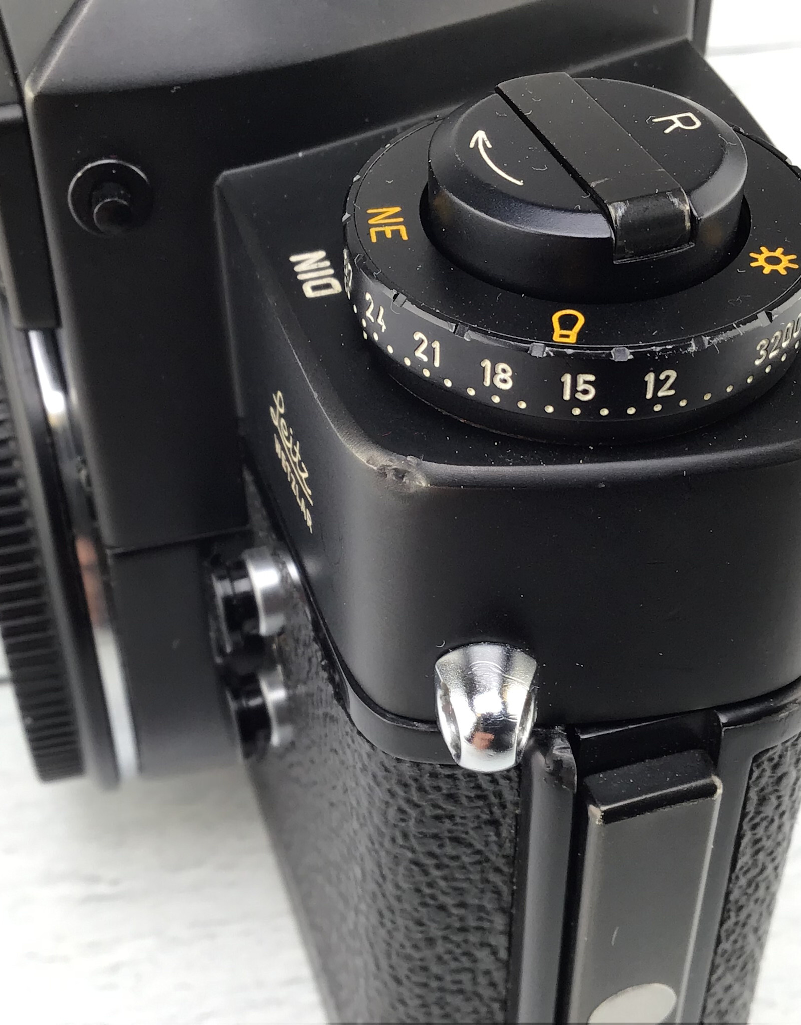 Leica Leitz leicaflex SL MOT Camera Black Used Good