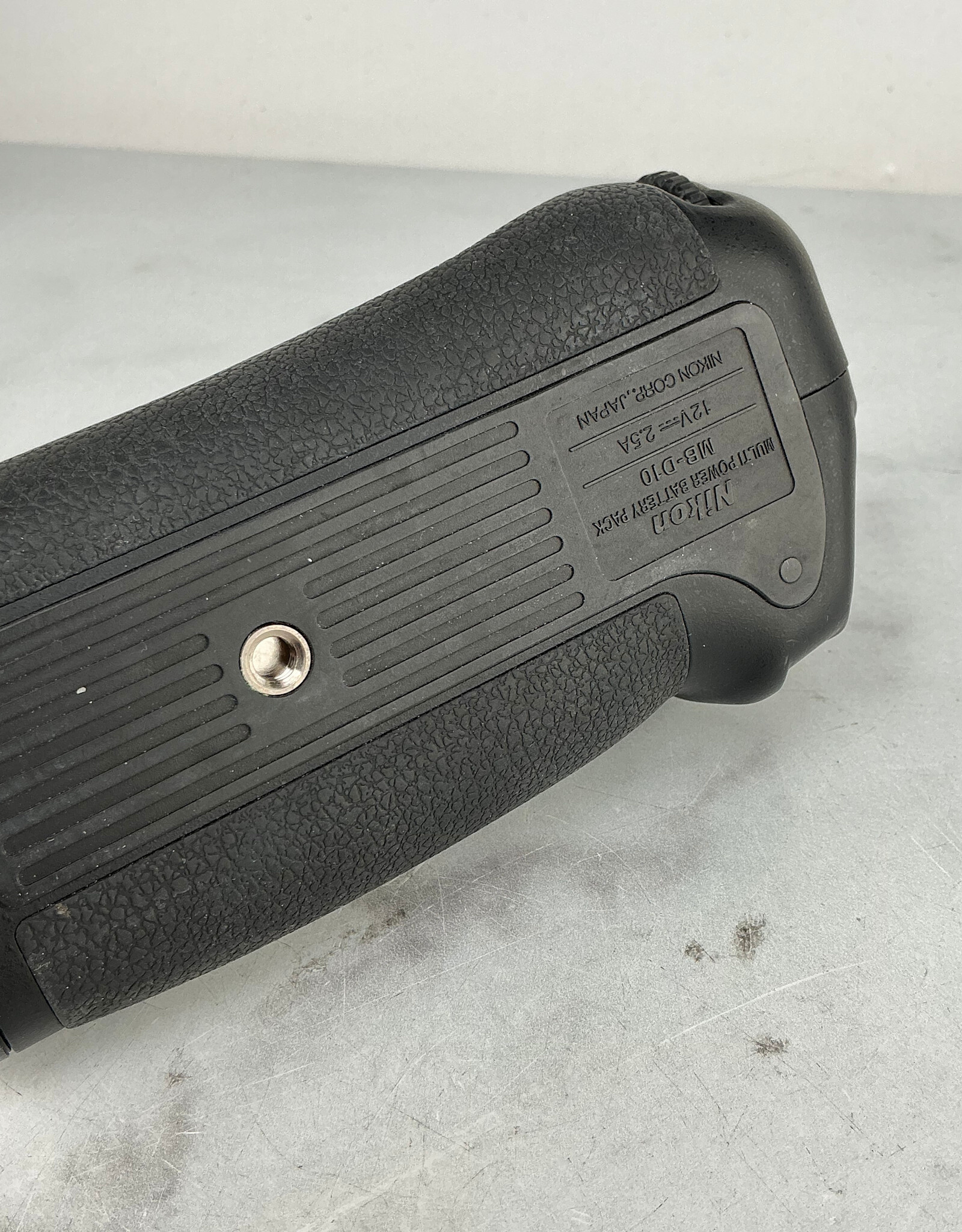 NIKON Nikon MB-D10 Grip for D300, D700 Used Good