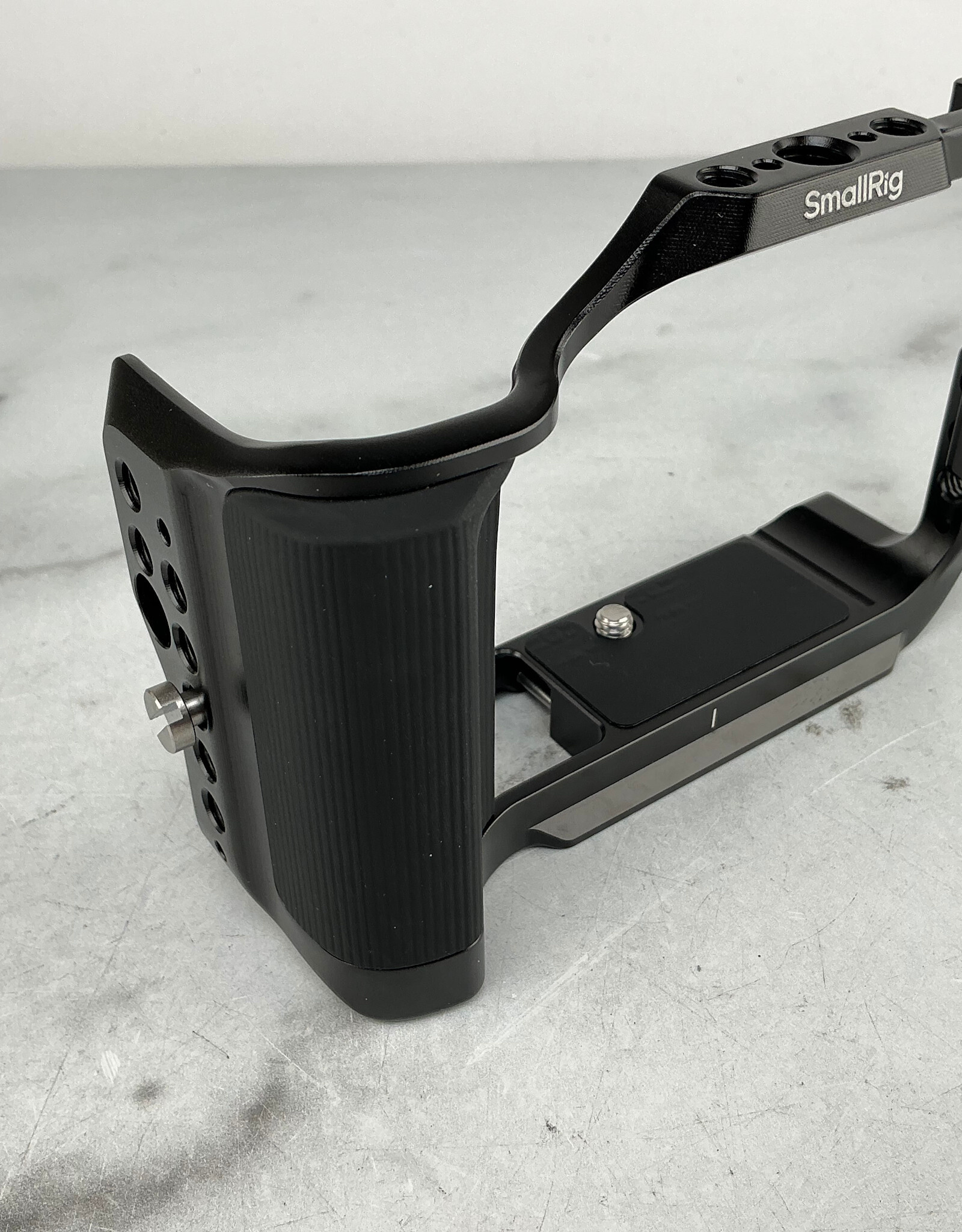 SmallRig SmallRig Cage for Canon EOS R50V in Box Used EX