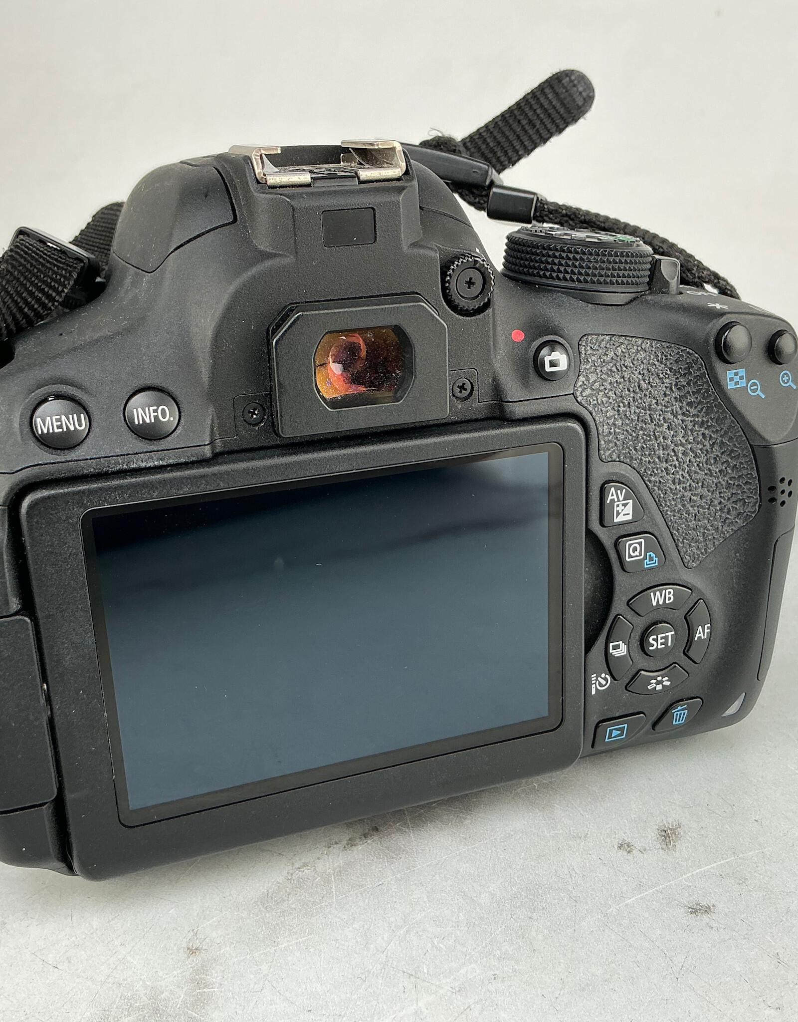 CANON Canon Rebel T5i Camera w/ 18-55mm STM No Charger Used Good