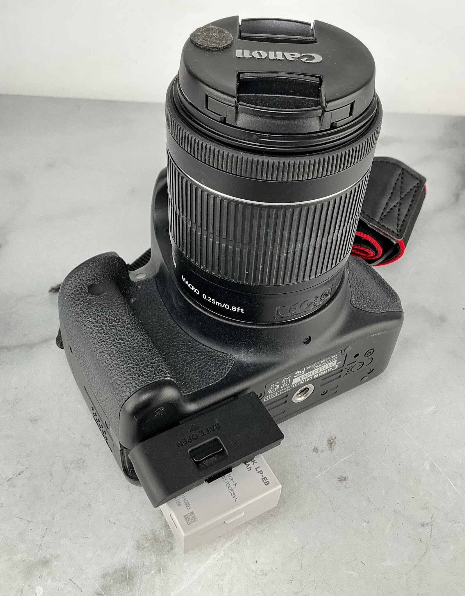 CANON Canon Rebel T5i Camera w/ 18-55mm STM No Charger Used Good