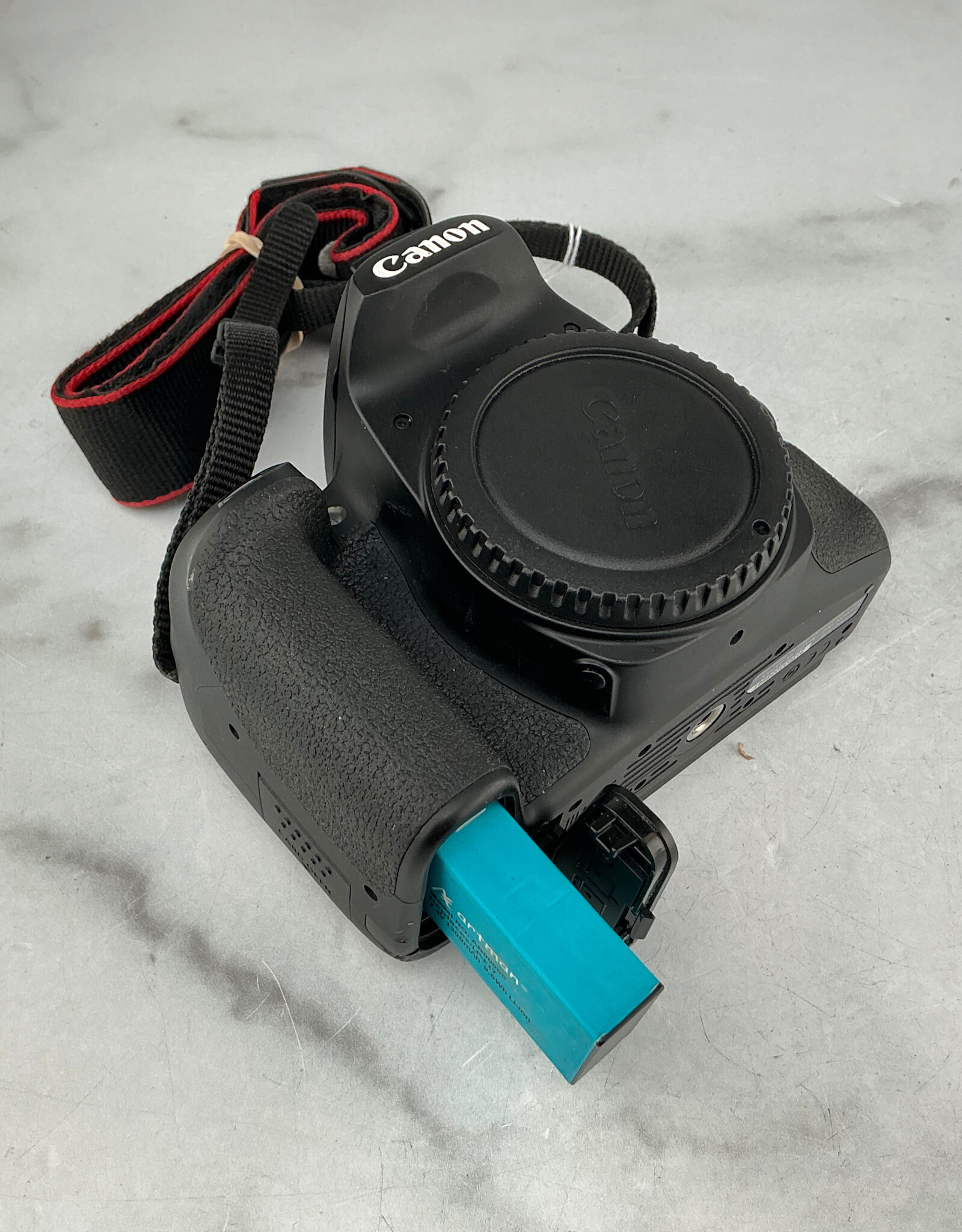 CANON Canon EOS Rebel T8i Camera Body No Charger Used Good