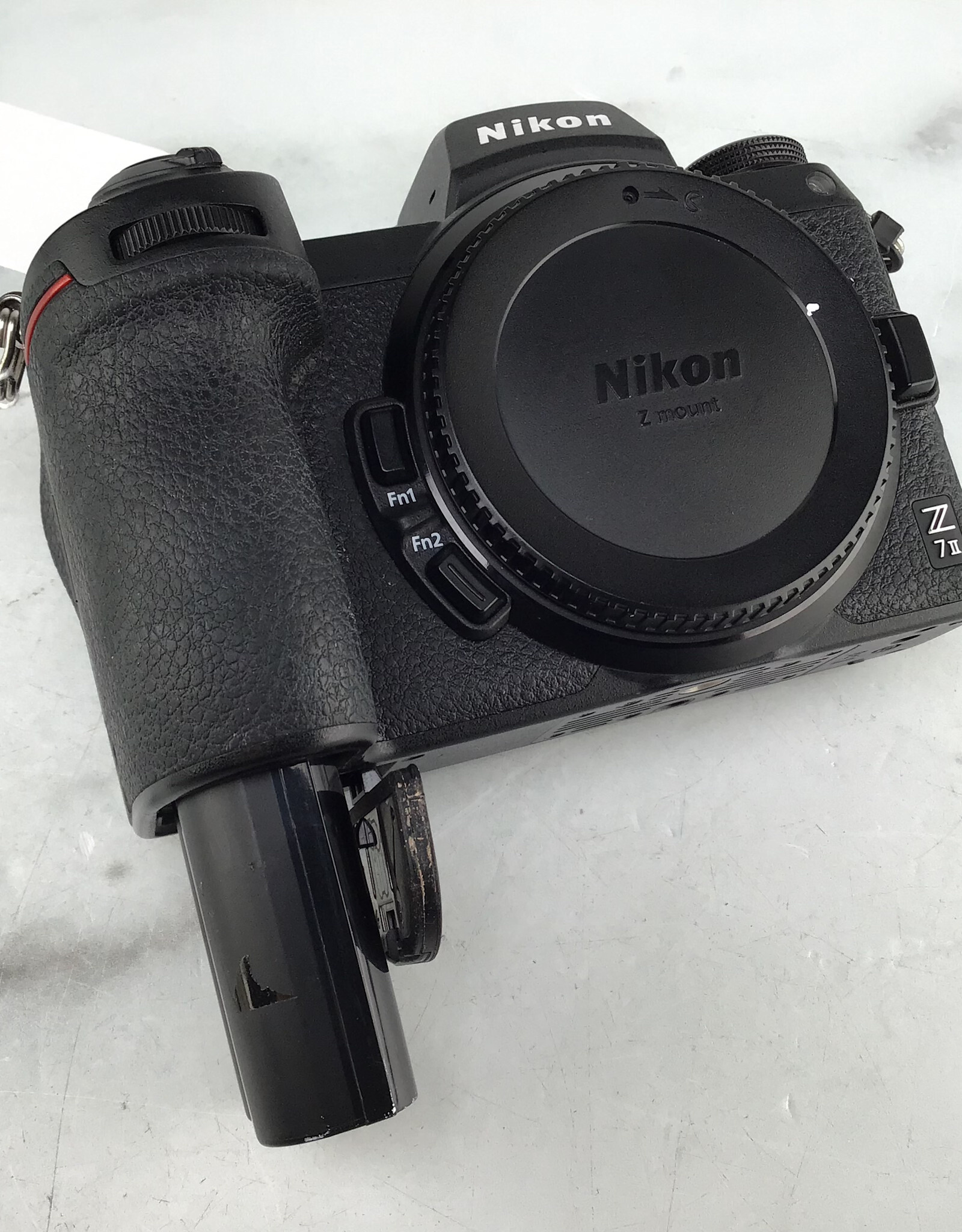 NIKON Nikon Z7 II Camera Body No Charger Shutter Count 505118 Used Good