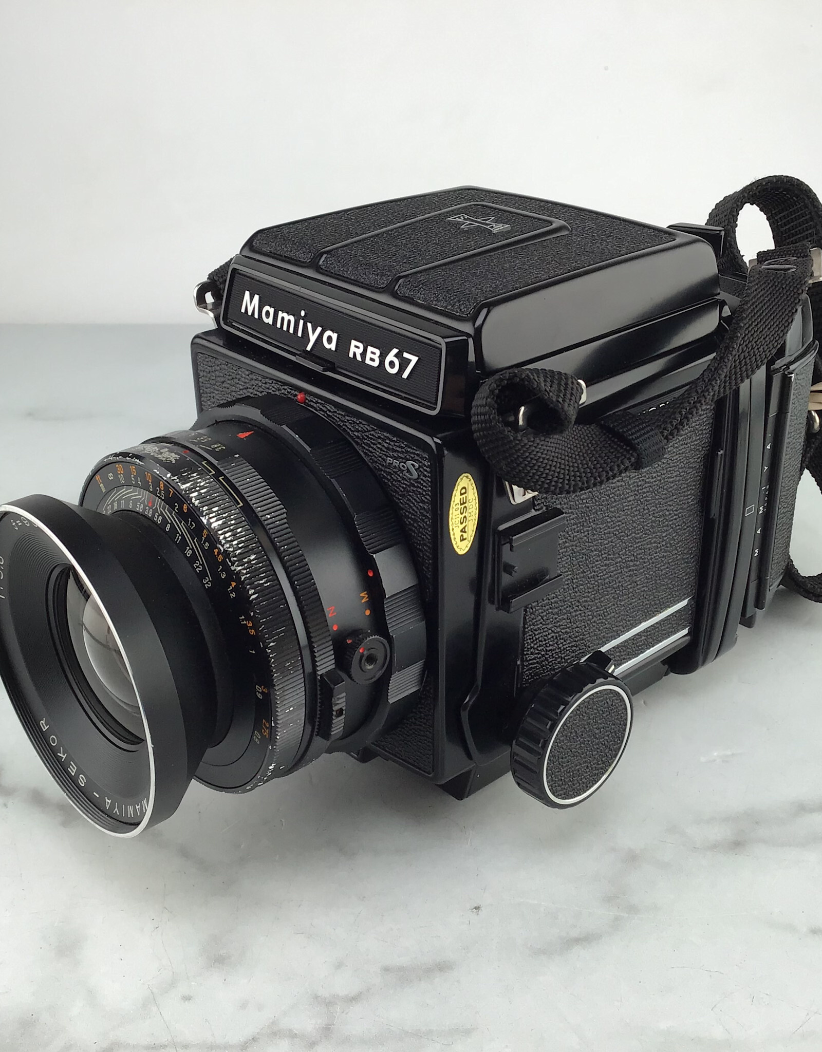 MAMIYA Mamiya RB67 Pro S Camera w/ 90mm Lens, Waist Level, 120 Back Used Fair