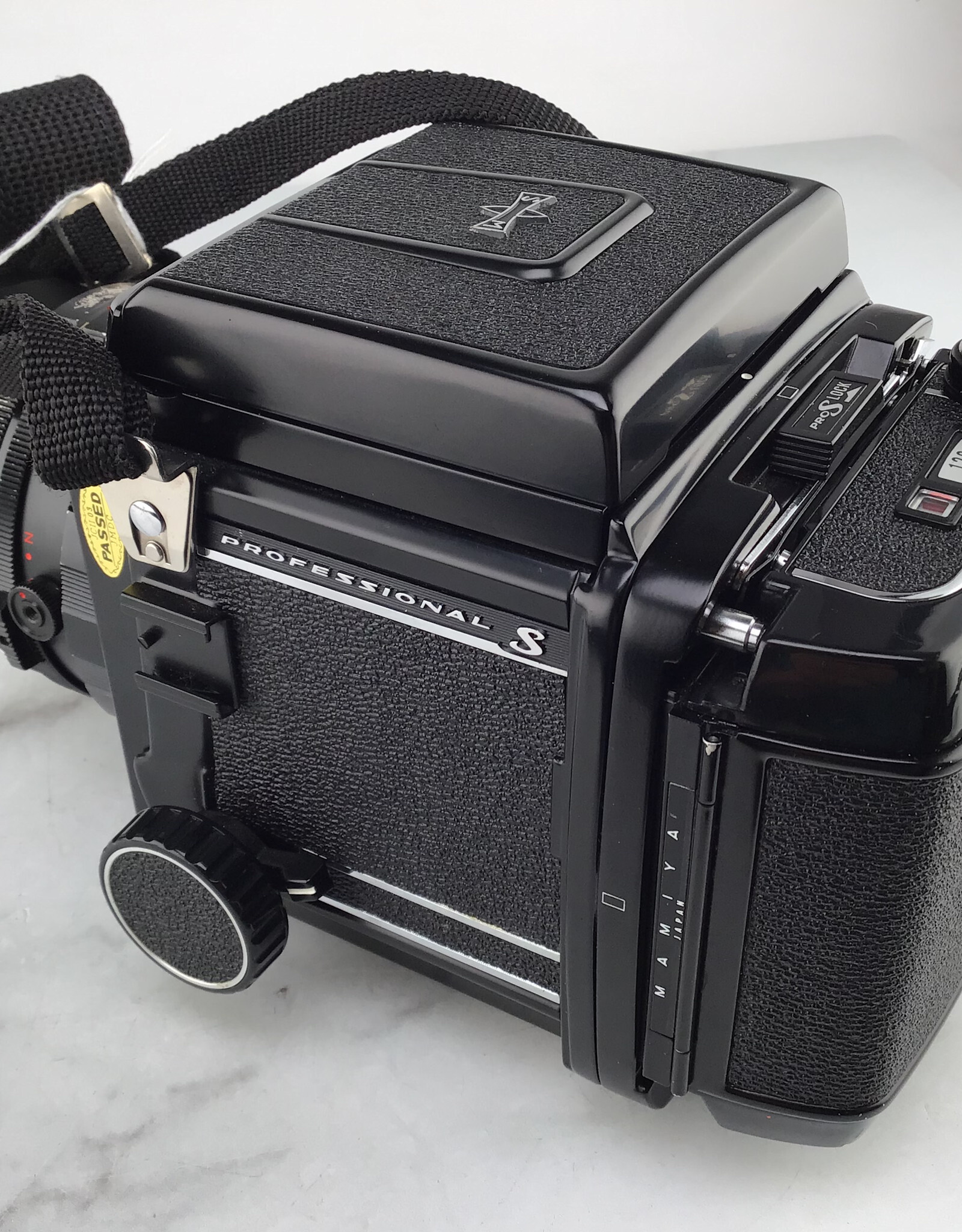 MAMIYA Mamiya RB67 Pro S Camera w/ 90mm Lens, Waist Level, 120 Back Used Fair