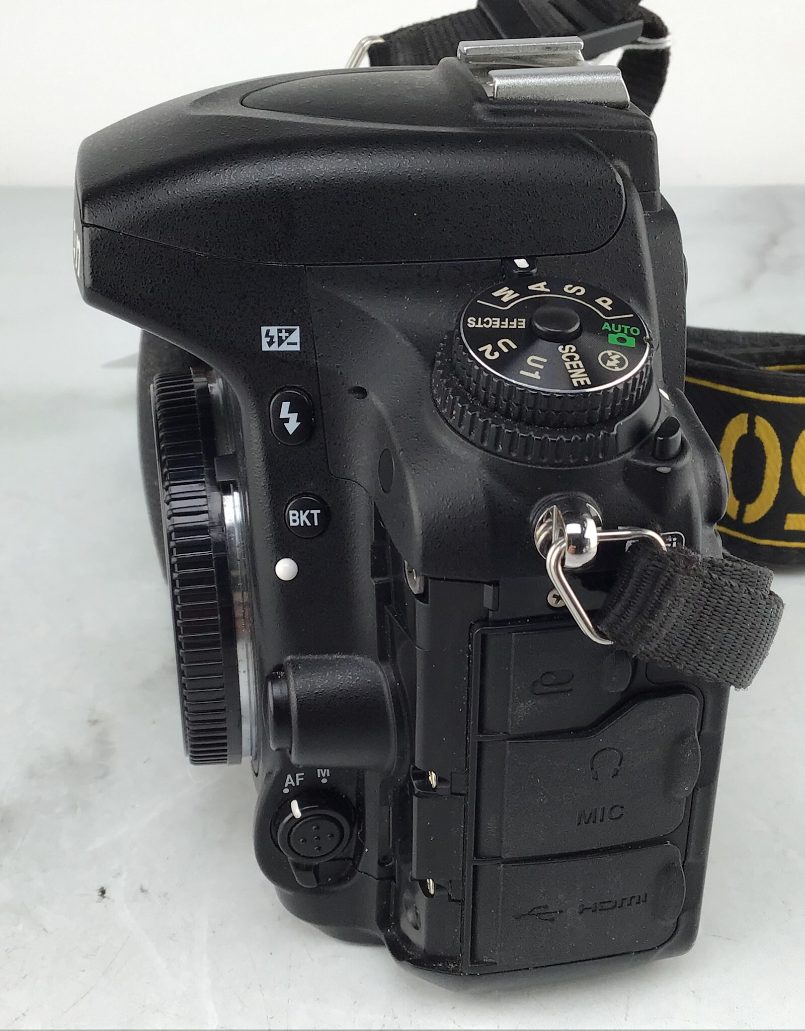 NIKON Nikon D750 Camera 1 SD Slot Not Working Used BGN
