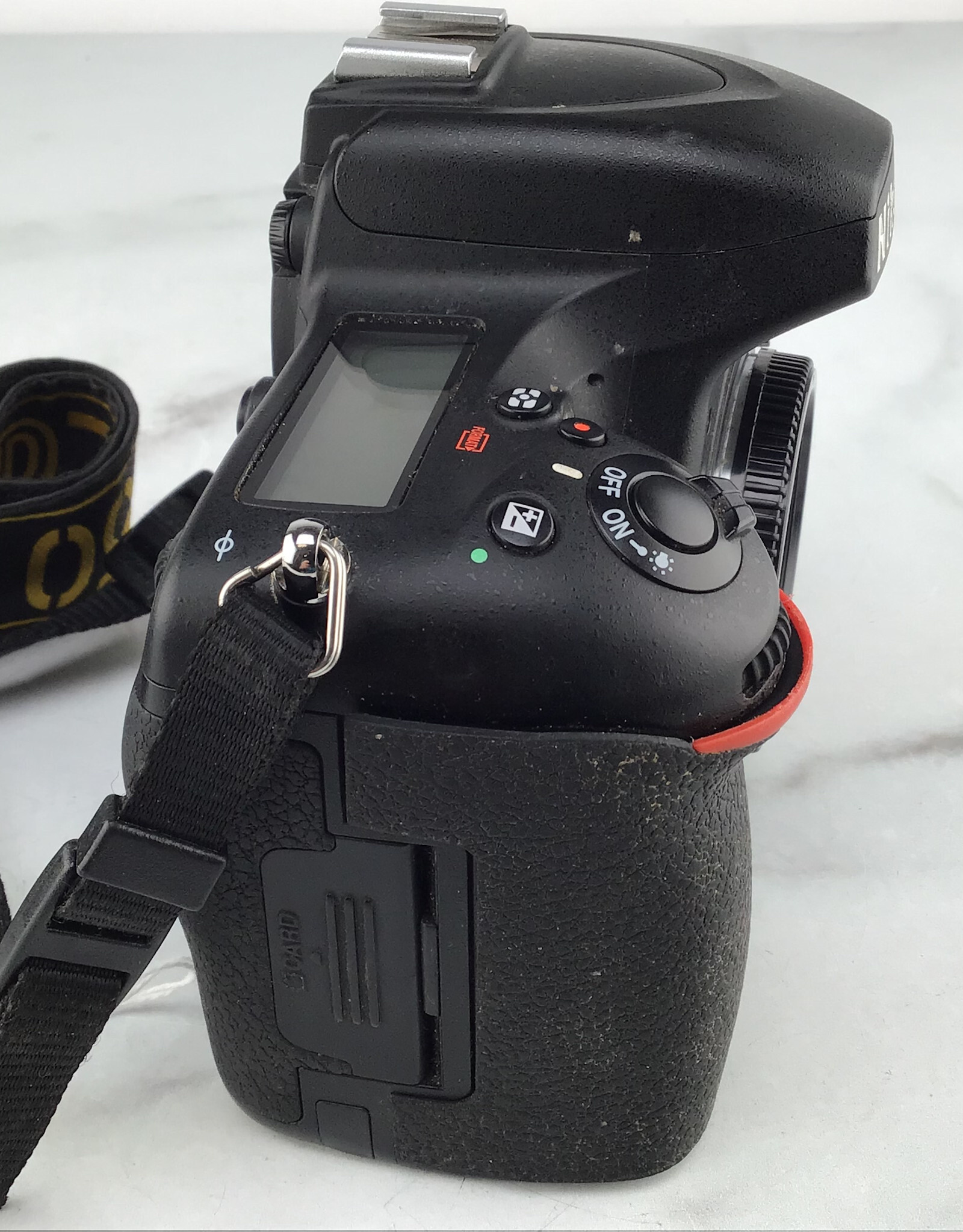 NIKON Nikon D750 Camera 1 SD Slot Not Working Used BGN