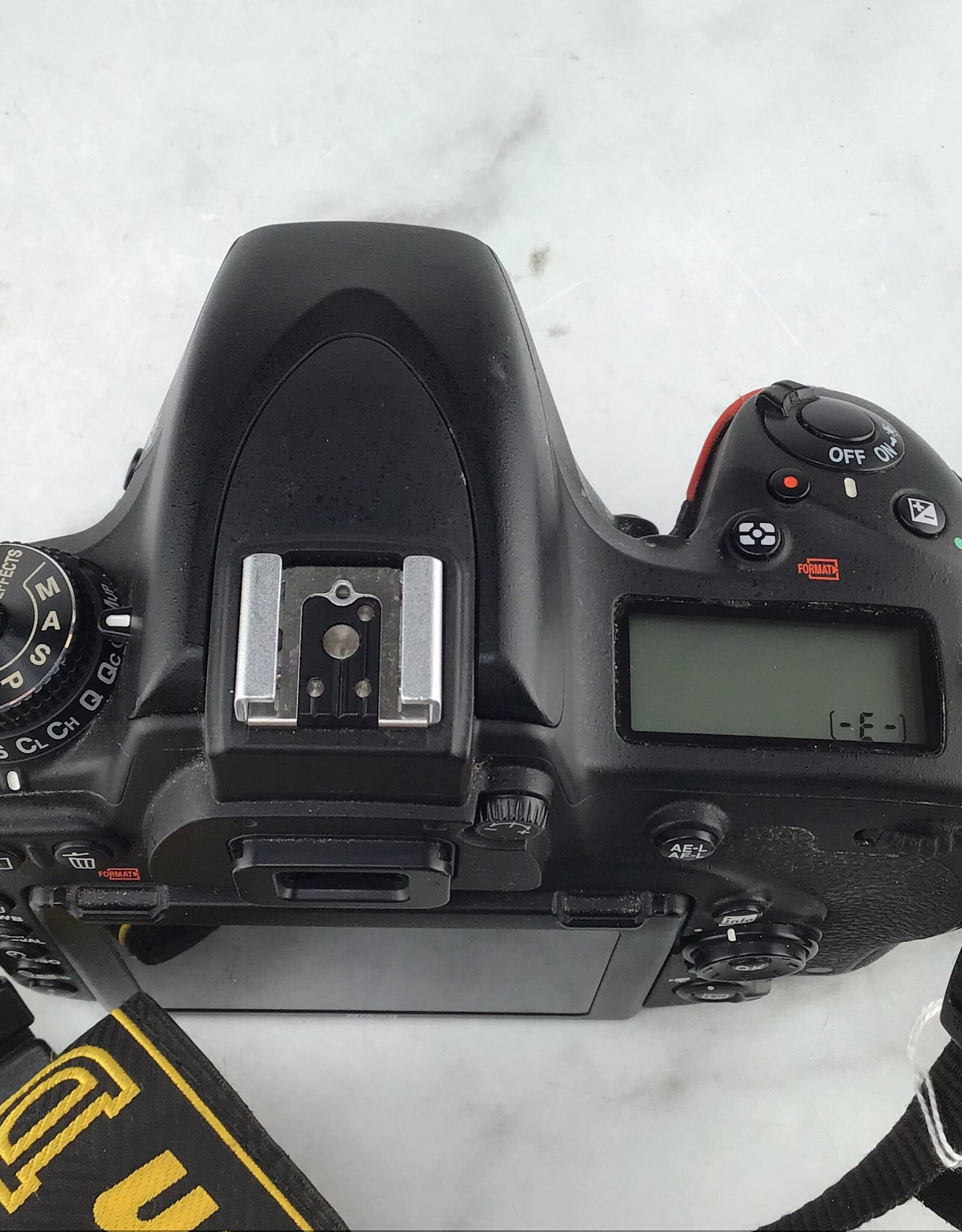 NIKON Nikon D750 Camera 1 SD Slot Not Working Used BGN