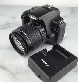 CANON Canon EOS Rebel T3 Camera w/ 18-55mm IS Used Good