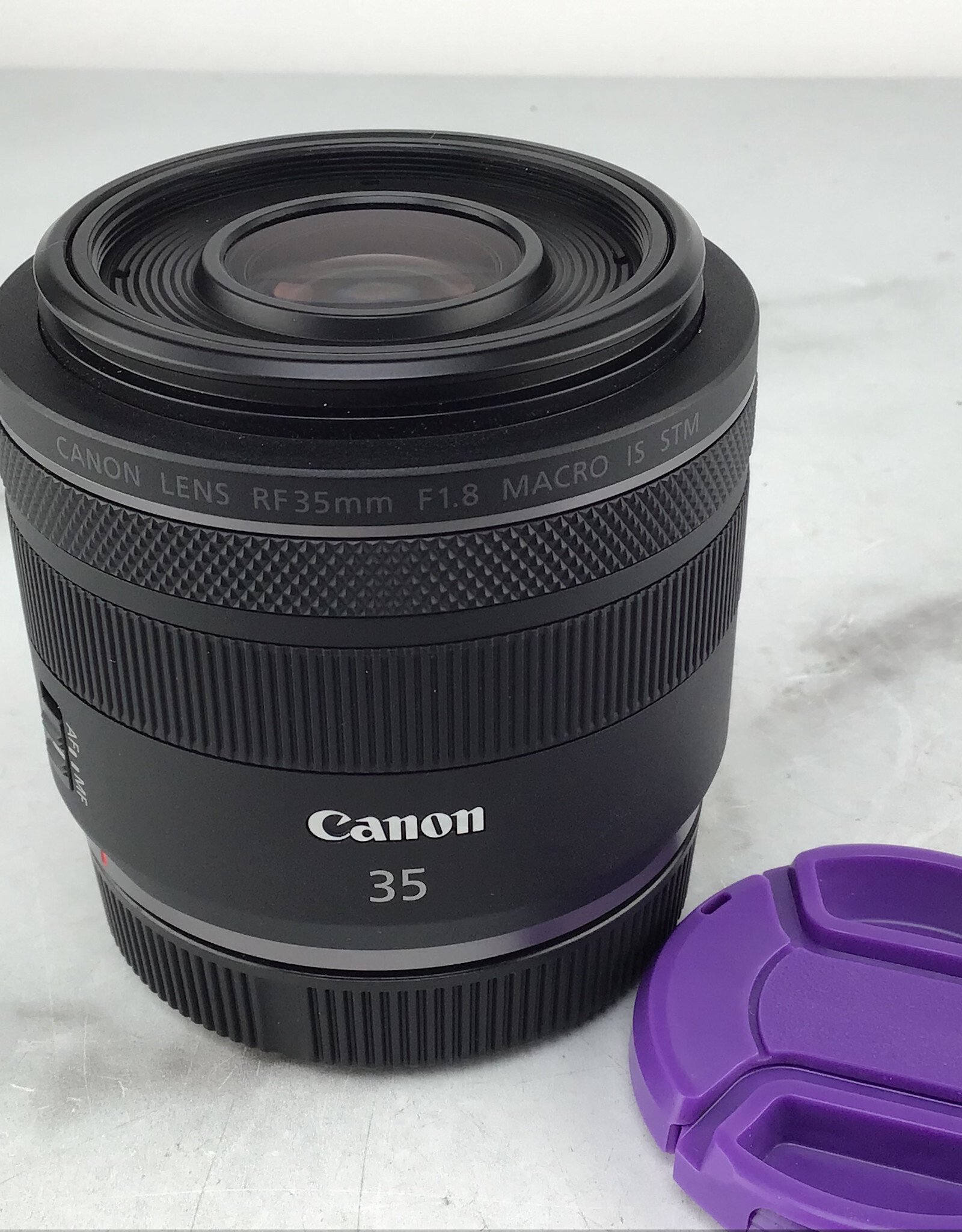 CANON Canon RF 35mm f1.8 Macro STM Lens Used Good