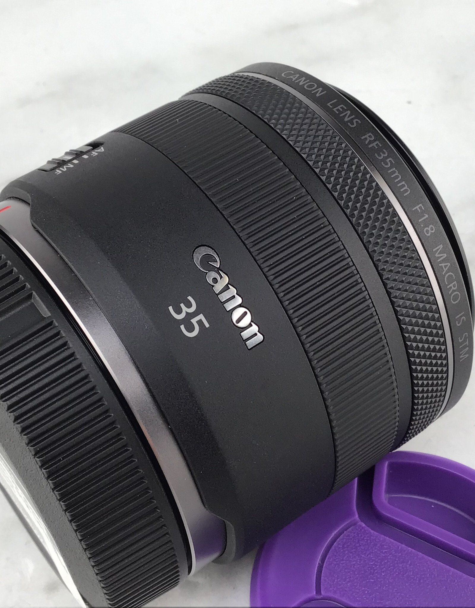 CANON Canon RF 35mm f1.8 Macro STM Lens Used Good