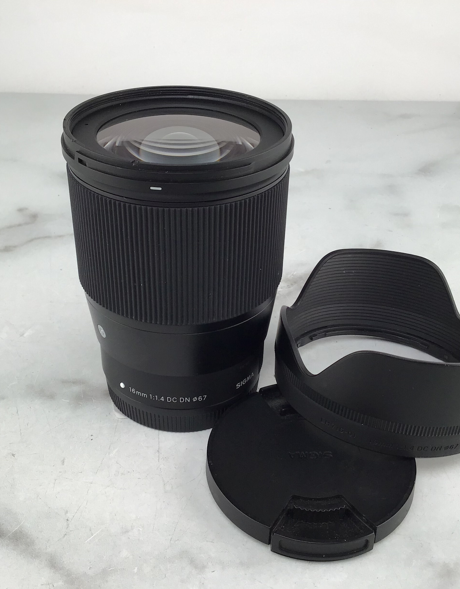SIGMA Sigma 16mm 1.4 DC DN Lens for Canon EF-M Used Fair