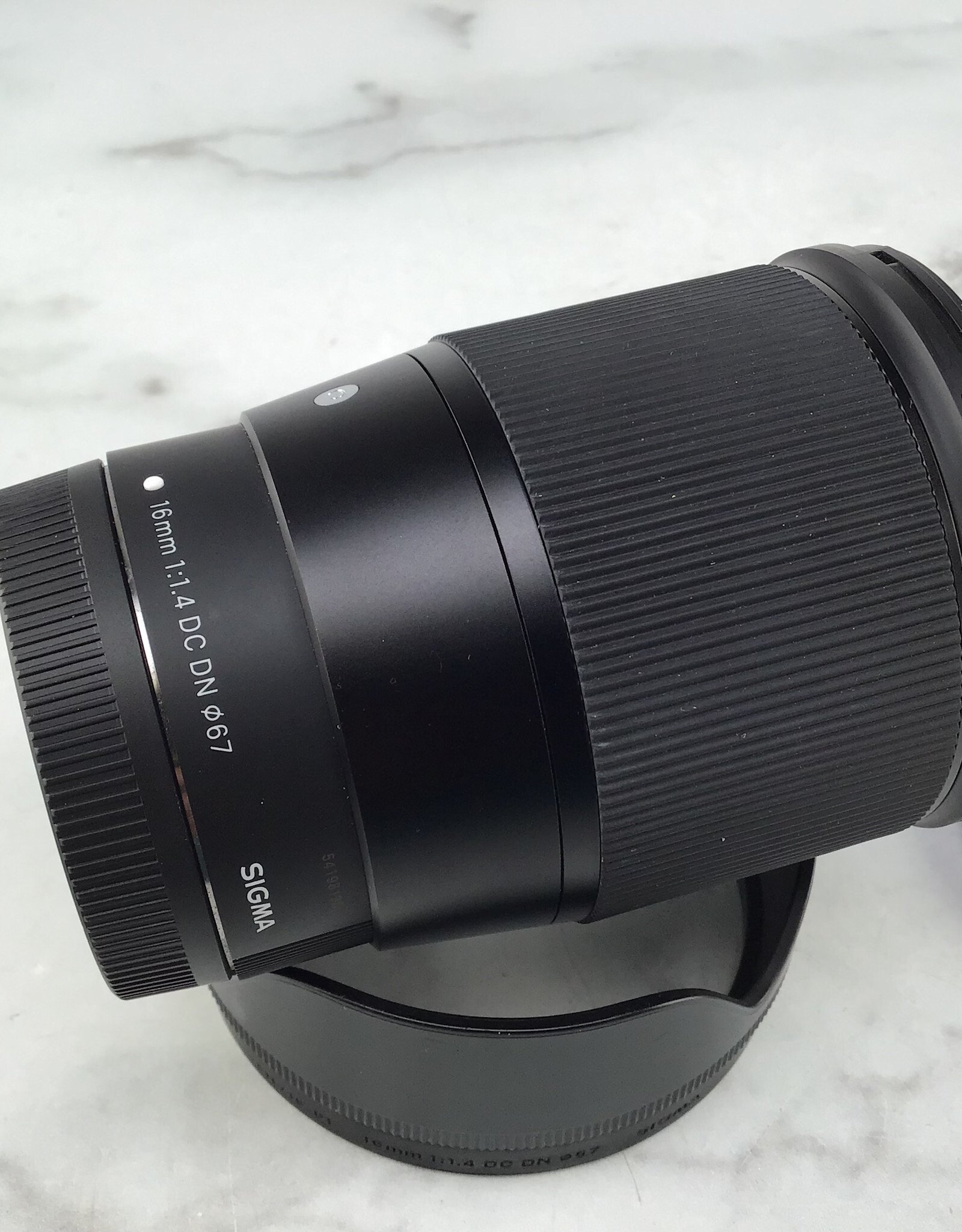 SIGMA Sigma 16mm 1.4 DC DN Lens for Canon EF-M Used Fair