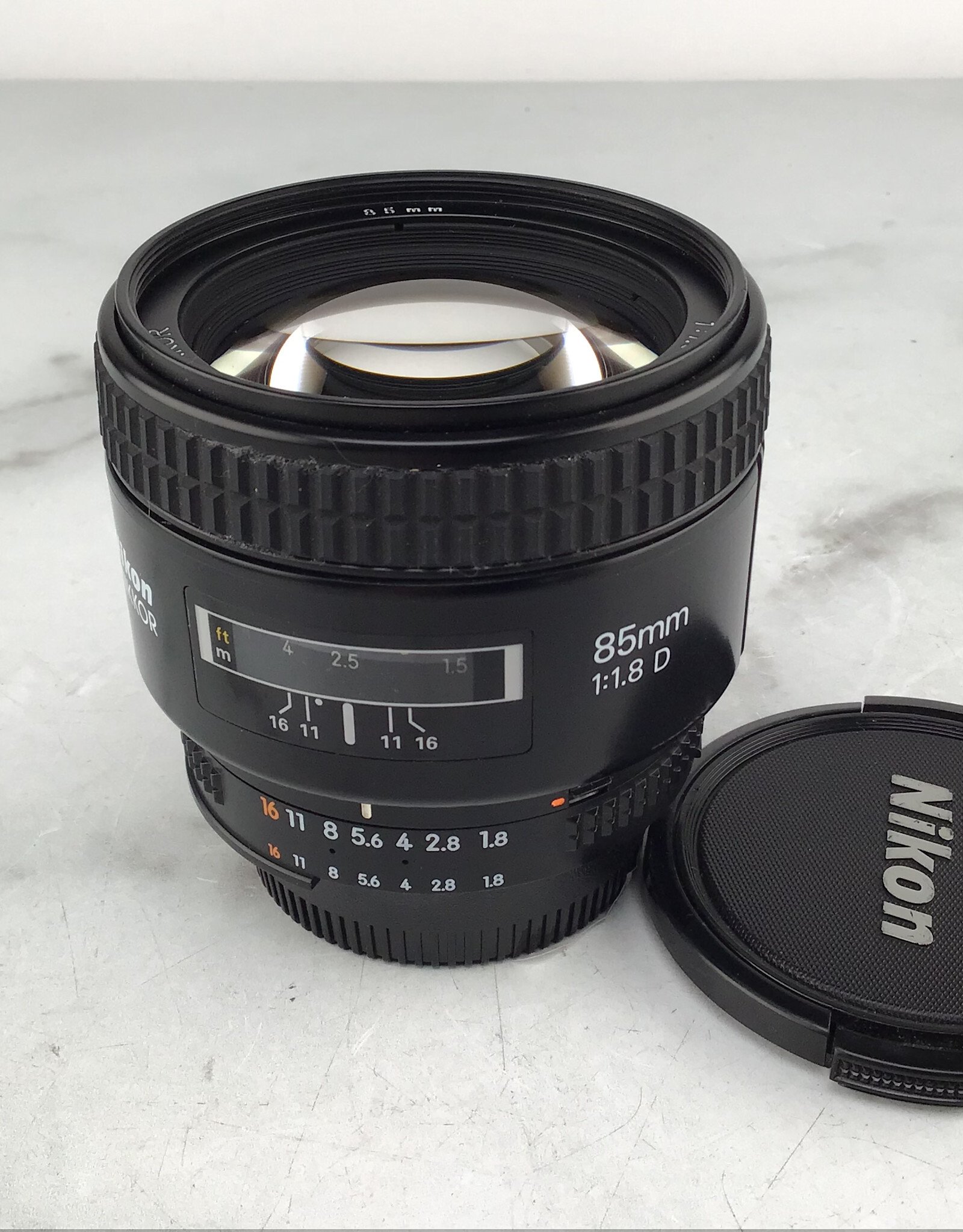 NIKON Nikon AF nikkor 85mm f1.8 D Lens Used Good