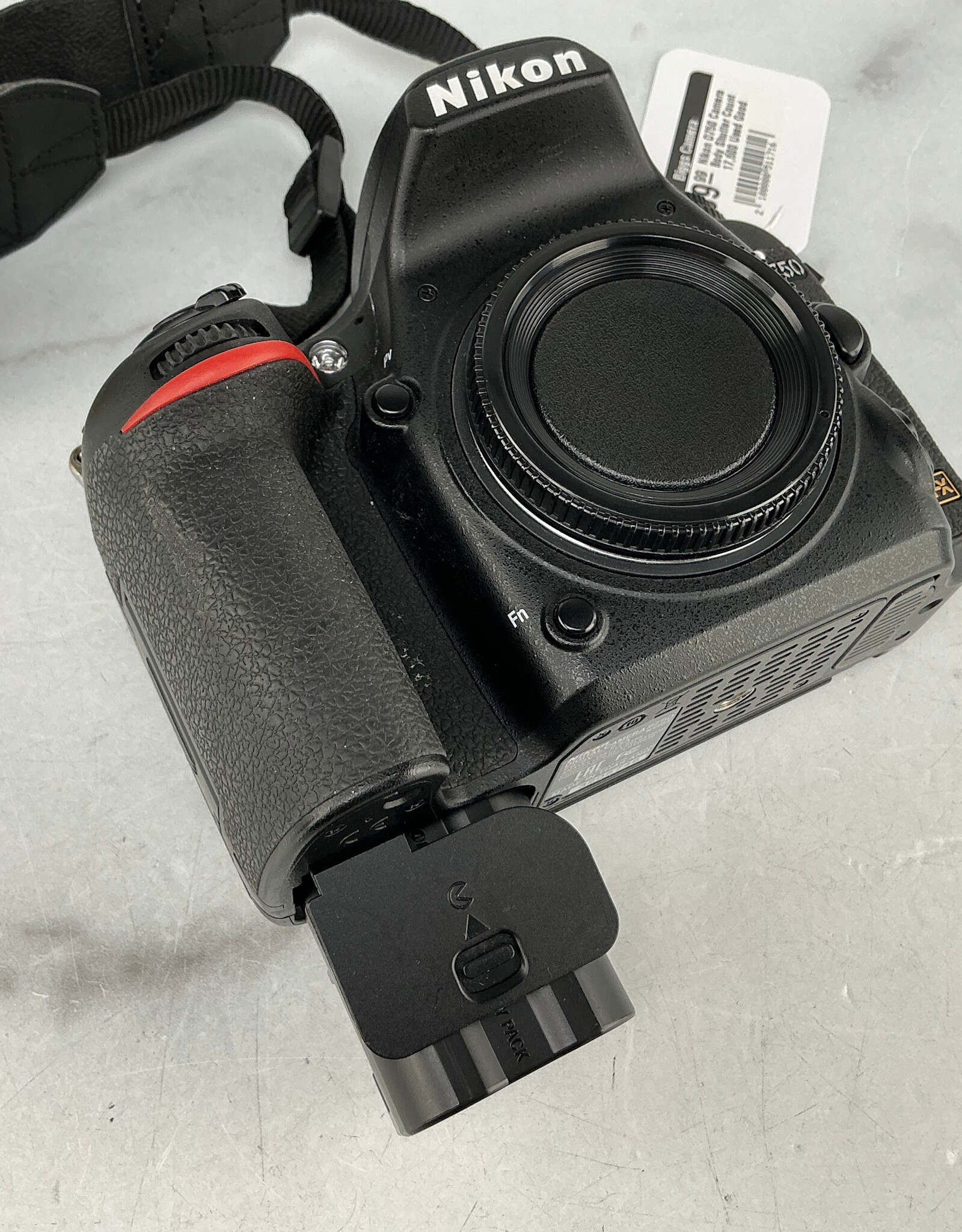 NIKON Nikon D750 Camera Body Shutter Count 17,600 Used Good