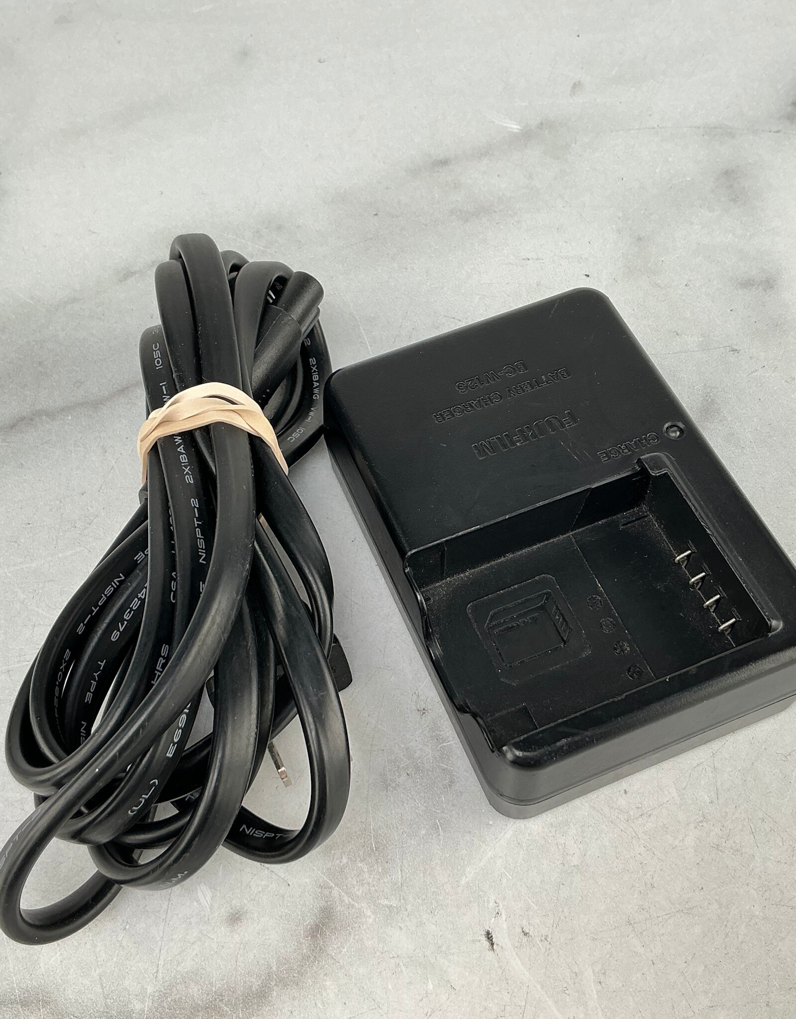 FUJI Fuji BC-W126 Battery Charger Used Good
