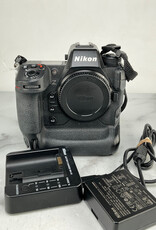 NIKON Nikon Z9 Camera Body  w/ Charger Used Good