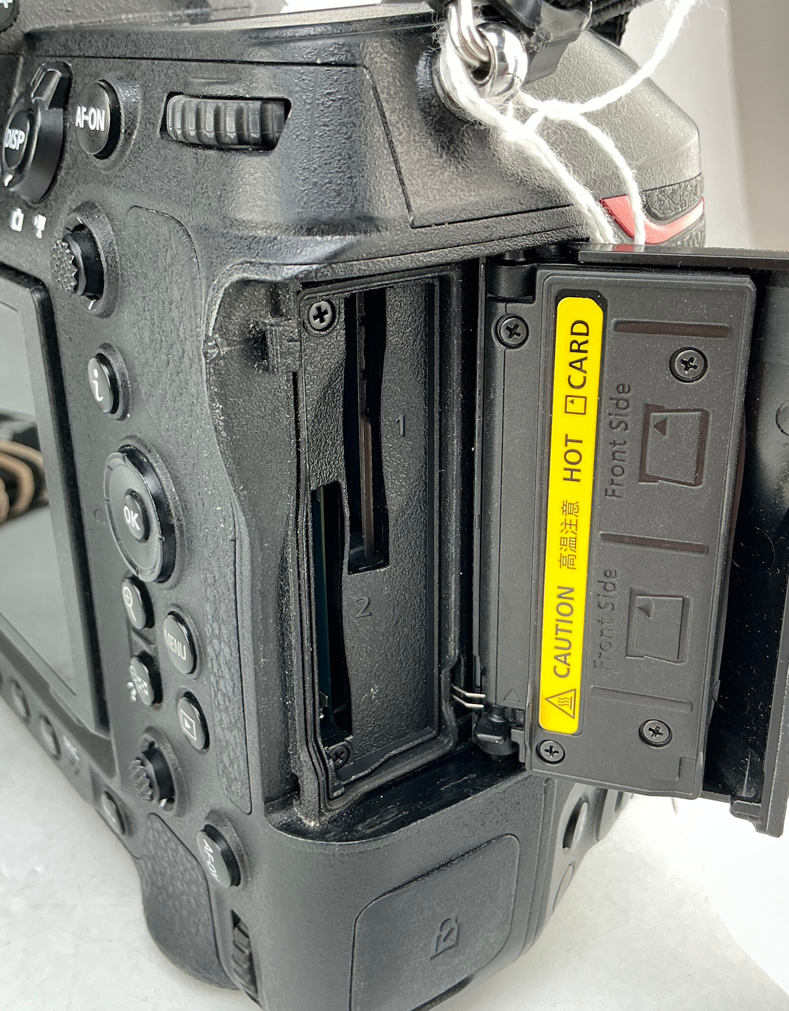 NIKON Nikon Z9 Camera Body  w/ Charger Used Good