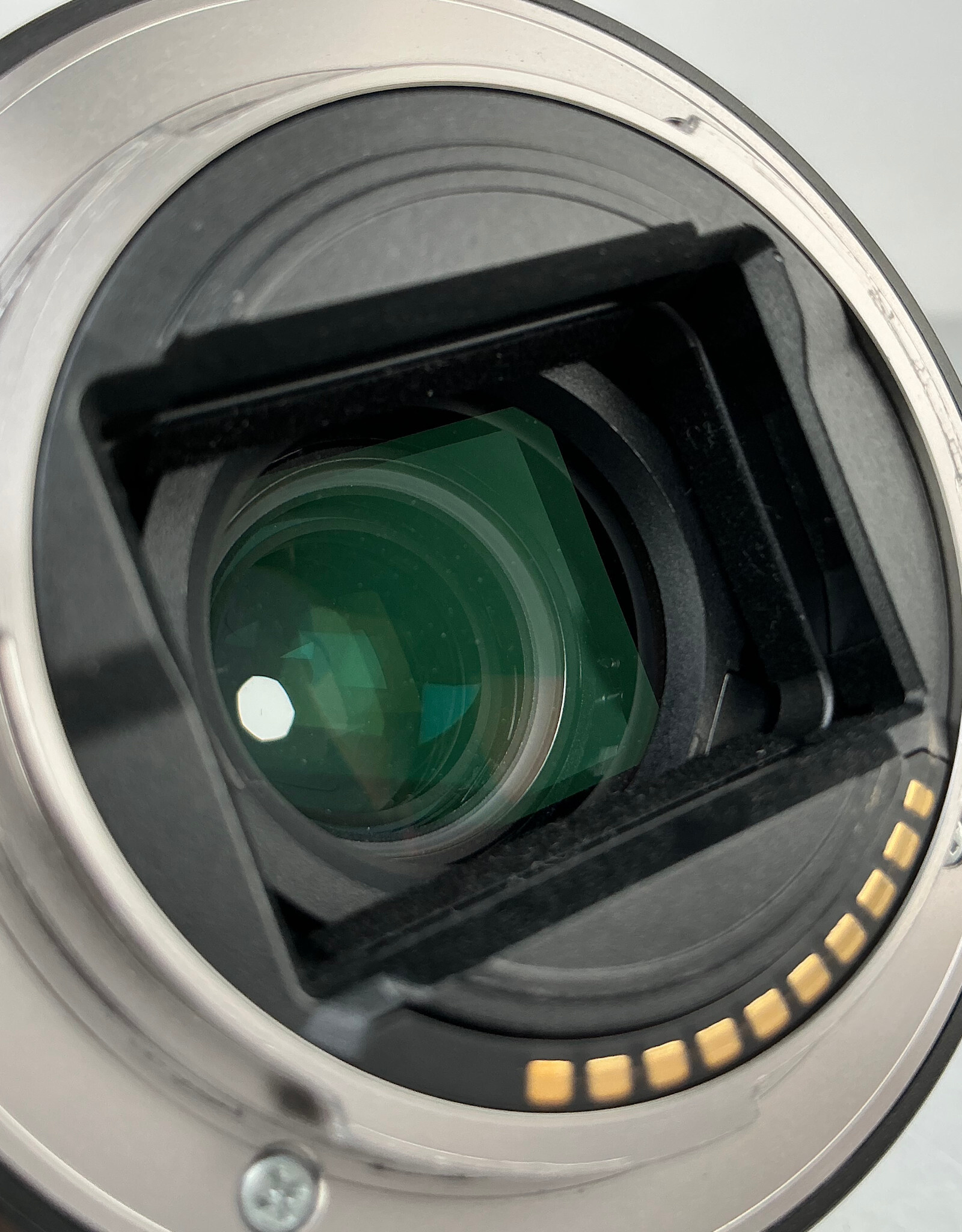 SONY Sony FE Vario Tessar 24-70mm f4 ZA OSS Lens Used Good