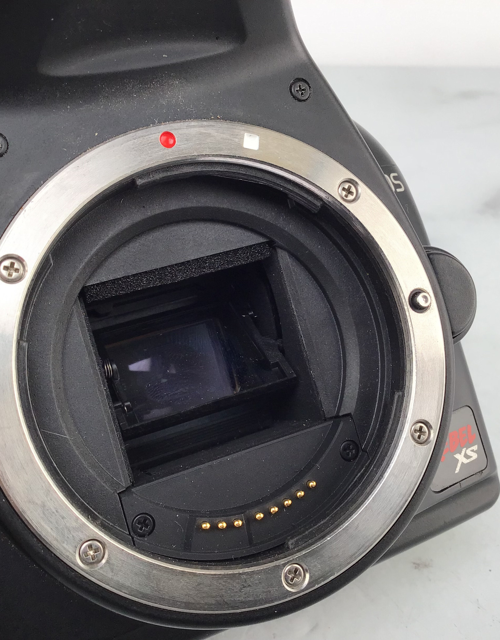 CANON Canon EOS Rebel XS Camera Body No Charger Used Fair