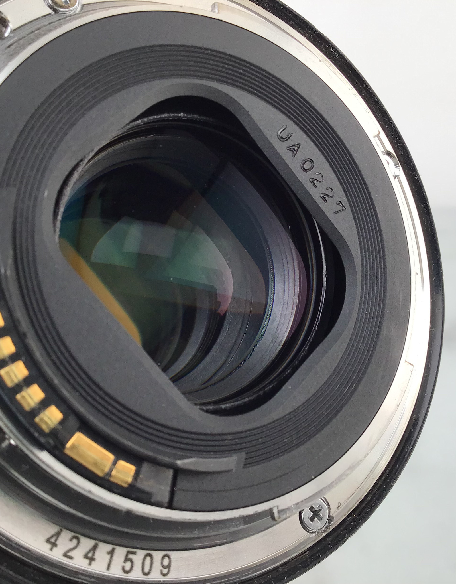 CANON Canon EF 24-105mm f4 L IS Lens Used Good