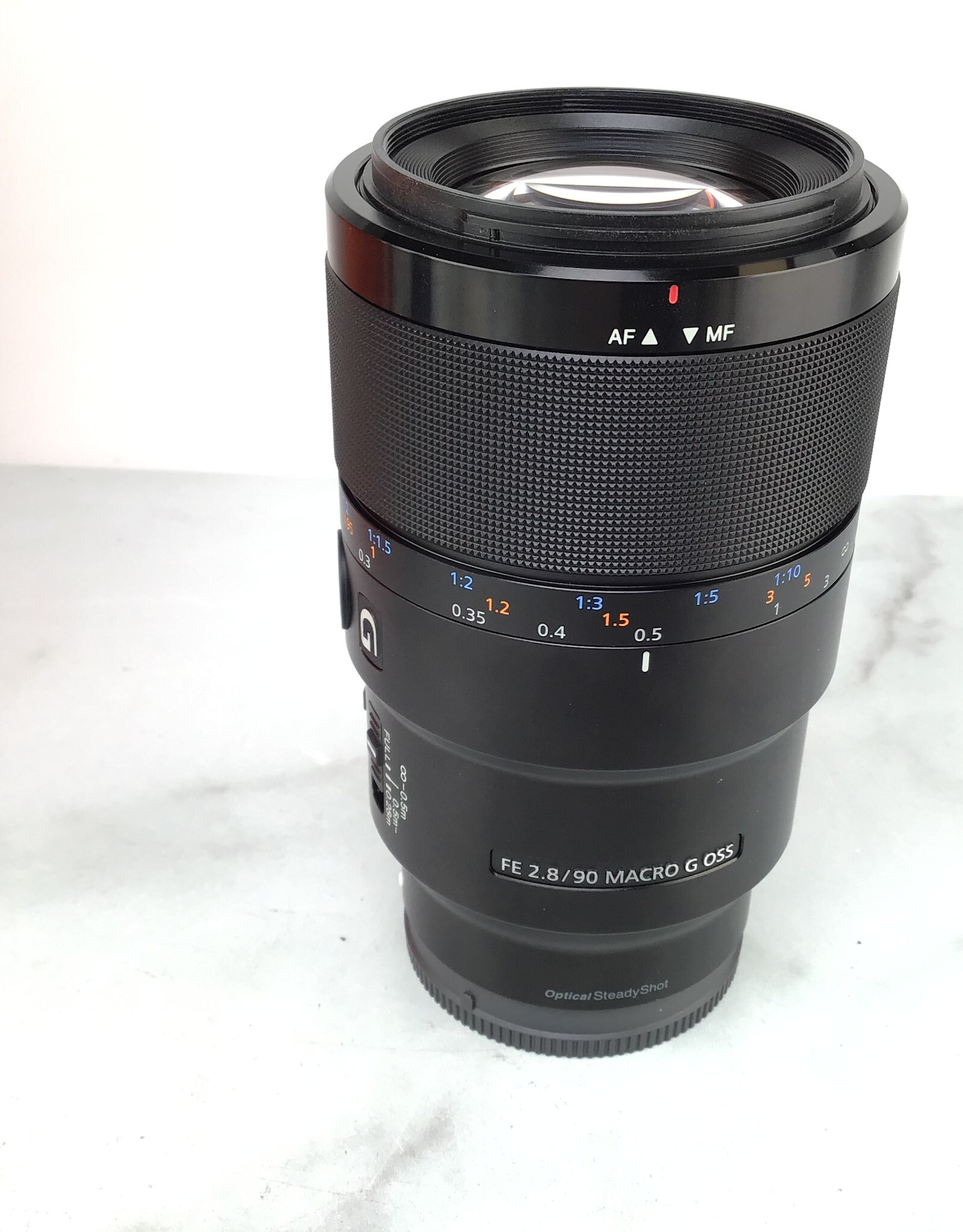 SONY Sony FE 90mm f2.8 Macro G OSS Lens in Box Used EX