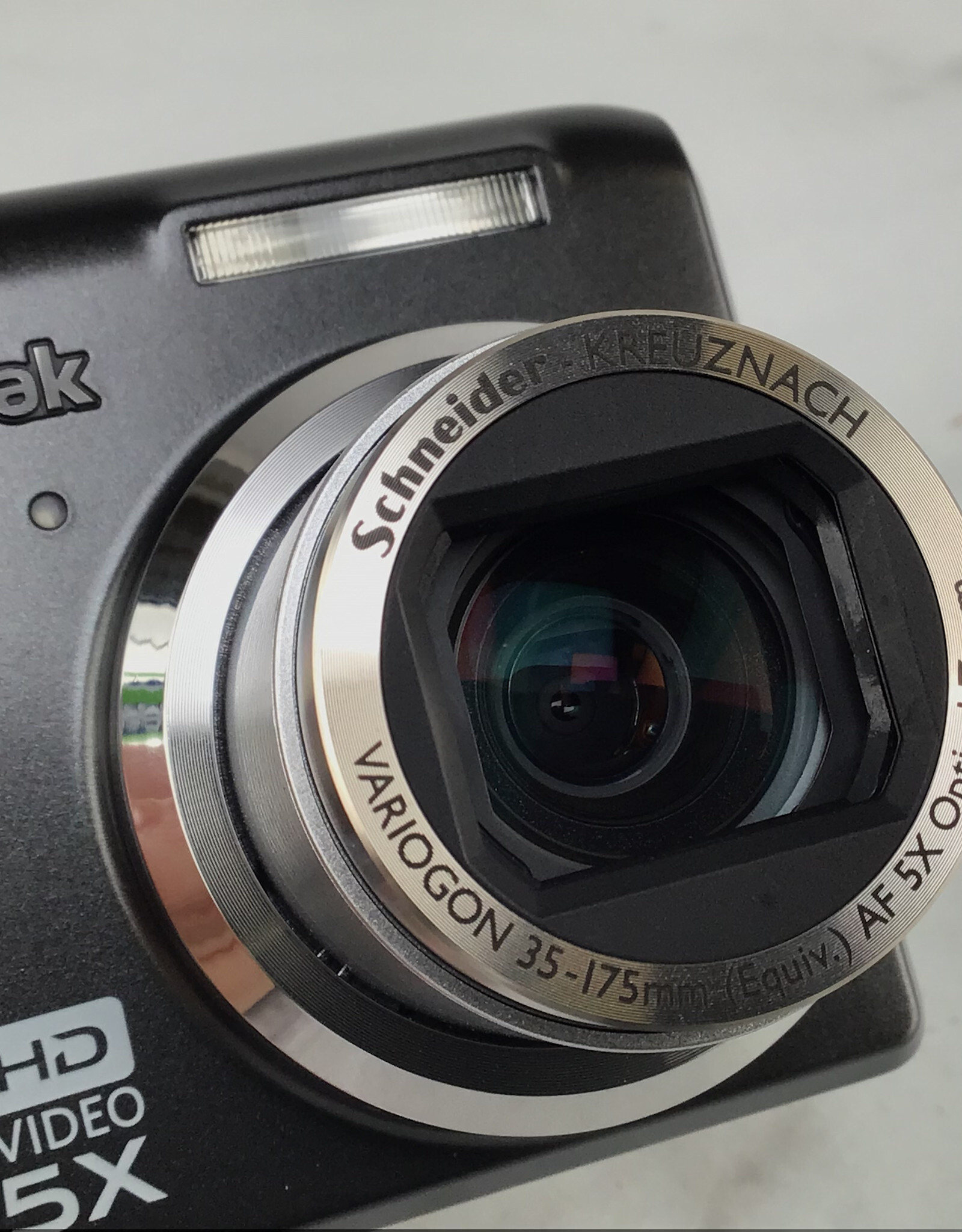 Kodak EasyShare Z1285 Camera Used Good