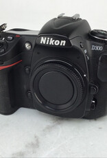 NIKON Nikon D300 Camera Shutter Count 17K Used Good