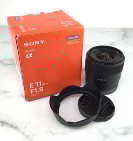 SONY Sony E 11mm f1.8 Lens in Box Used Good